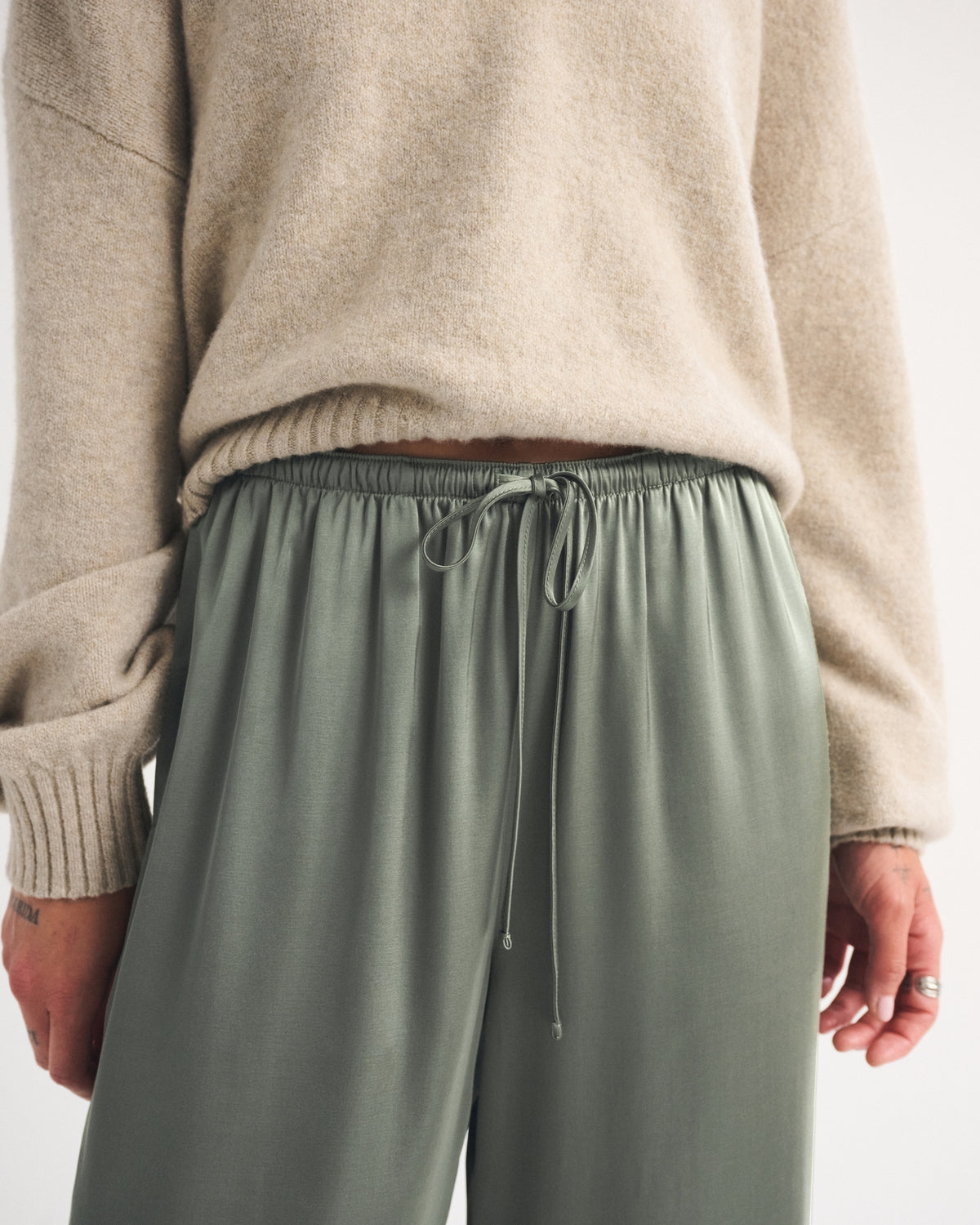 Abercrombie A&F Gemma Satin Wide Leg Pull-On Pant