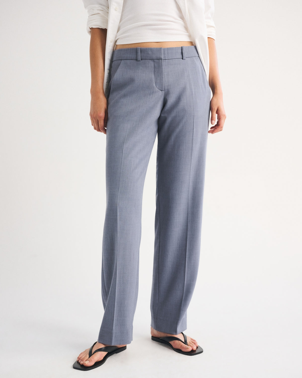 Abercrombie Low Rise Tailored Straight Leg Pant