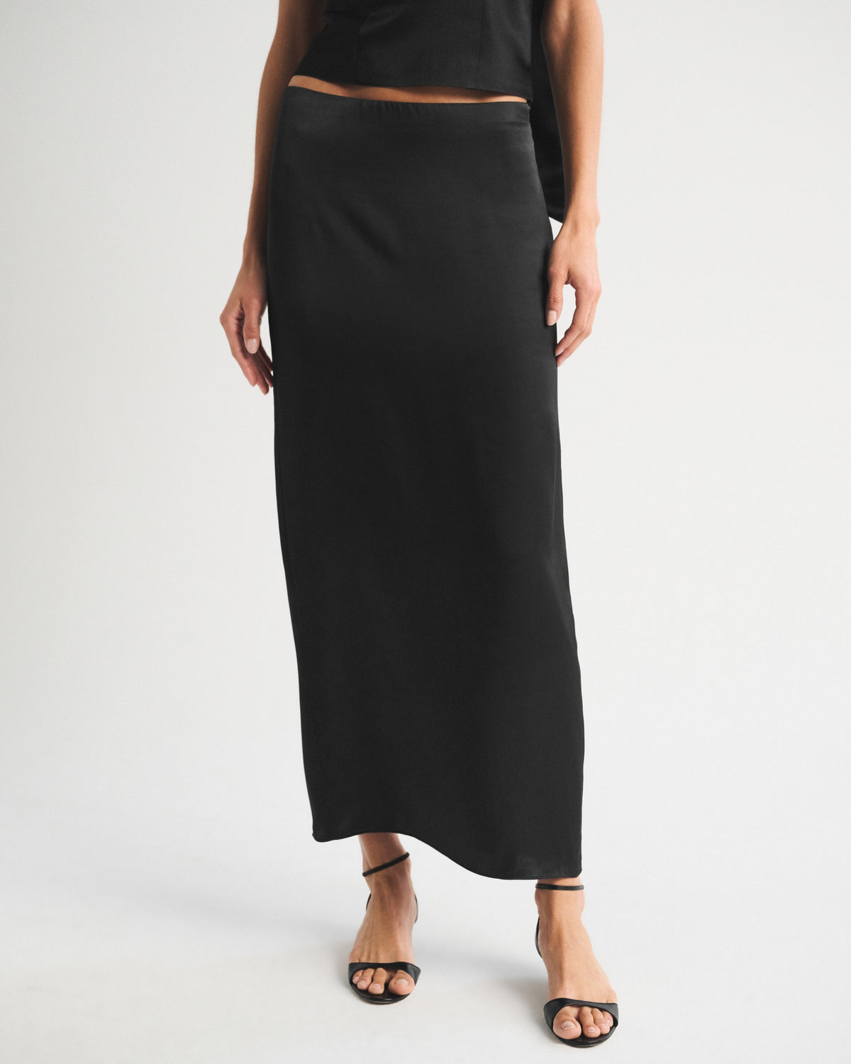 Abercrombie Mid Rise Satin Maxi Set Skirt