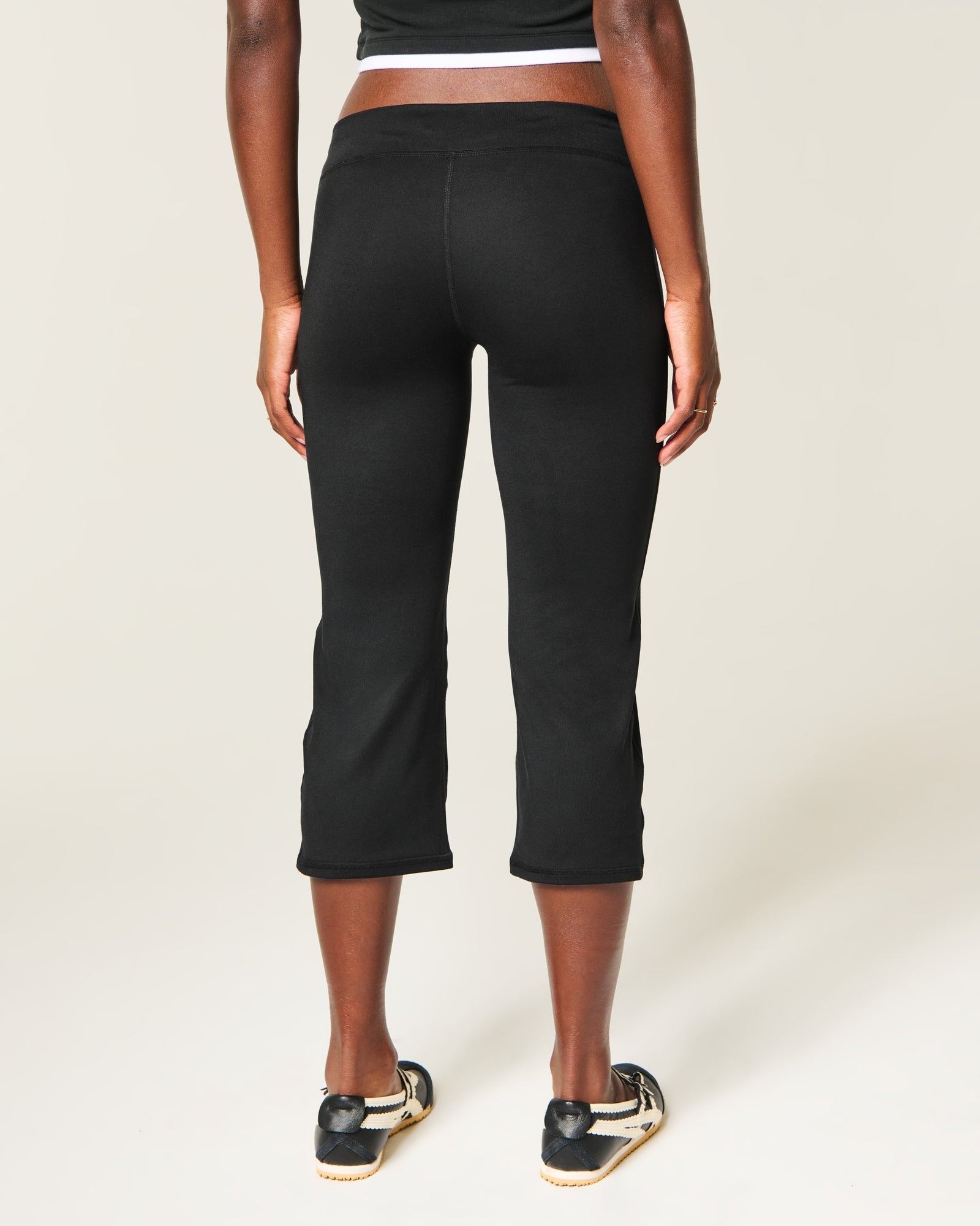 Hollister Active Recharge Capri Pants