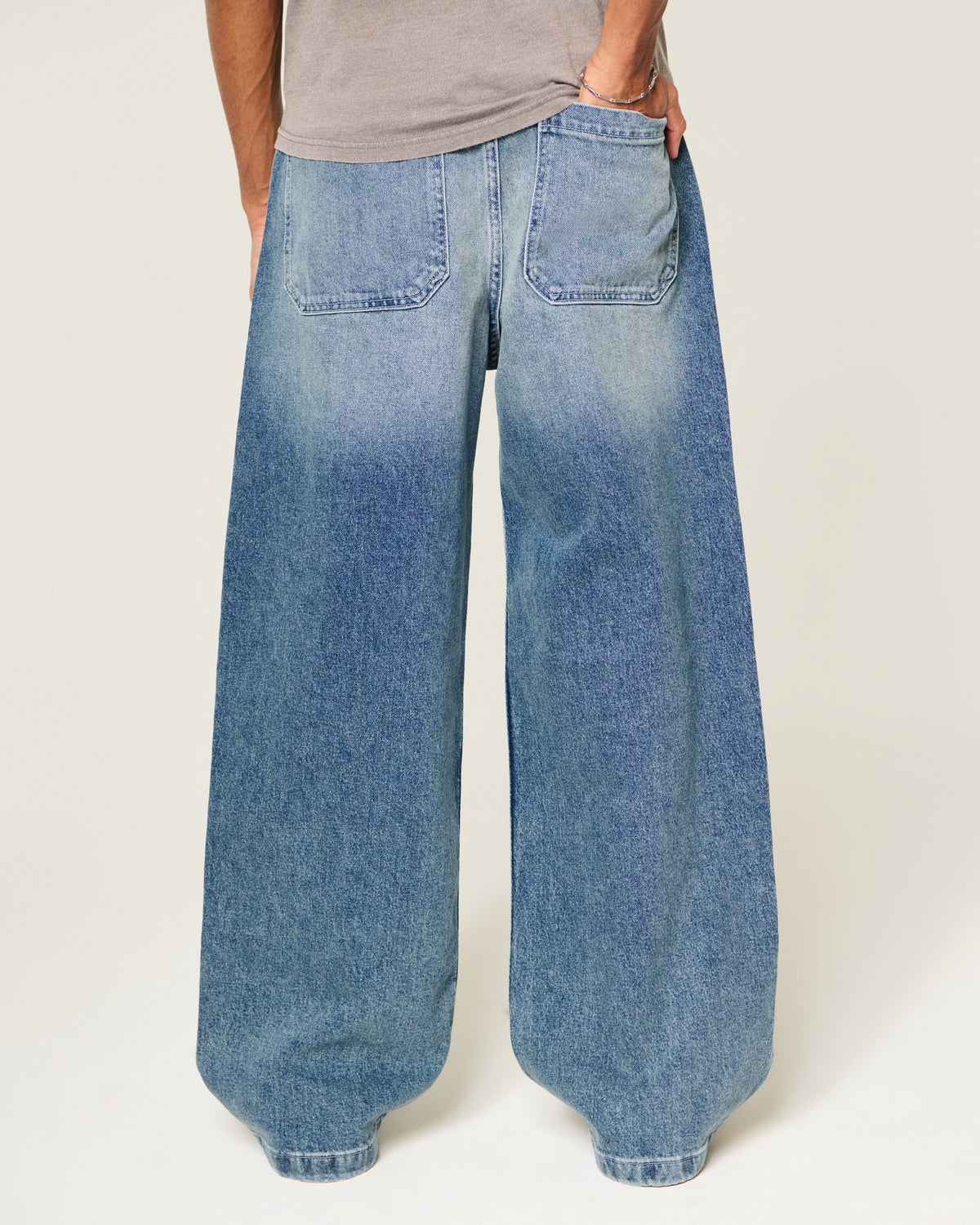 Hollister Super Baggy Jeans