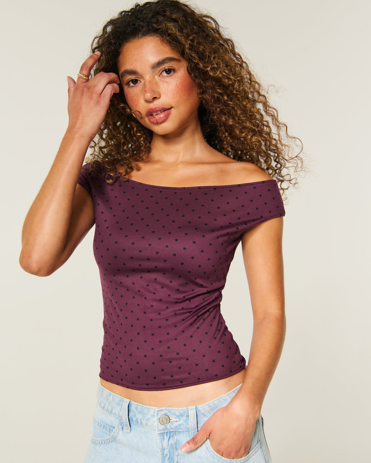 Hollister Reversible Off-the-Shoulder Seamless Fabric Top