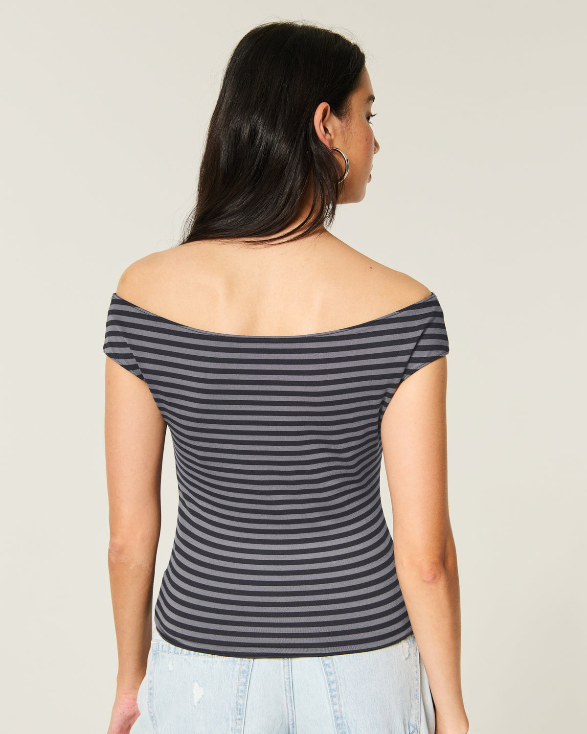 Hollister Reversible Off-the-Shoulder Seamless Fabric Top