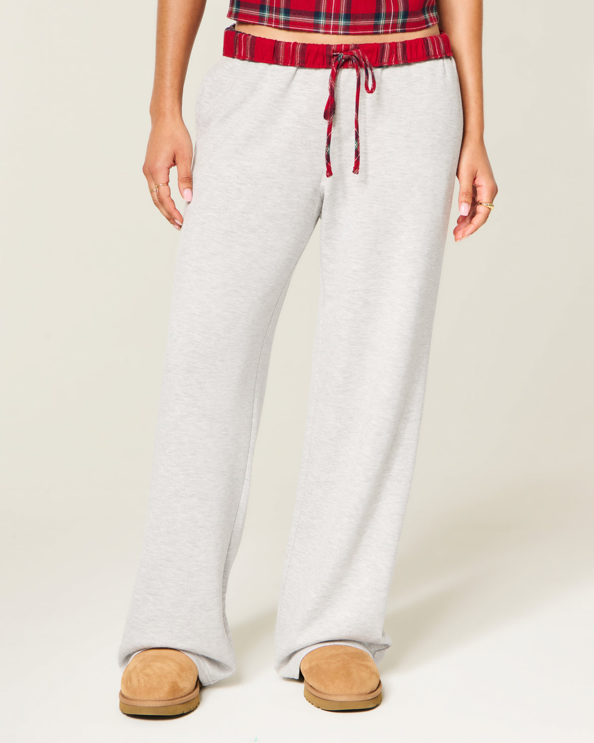Hollister Low-Rise Wide-Leg Knit Pants