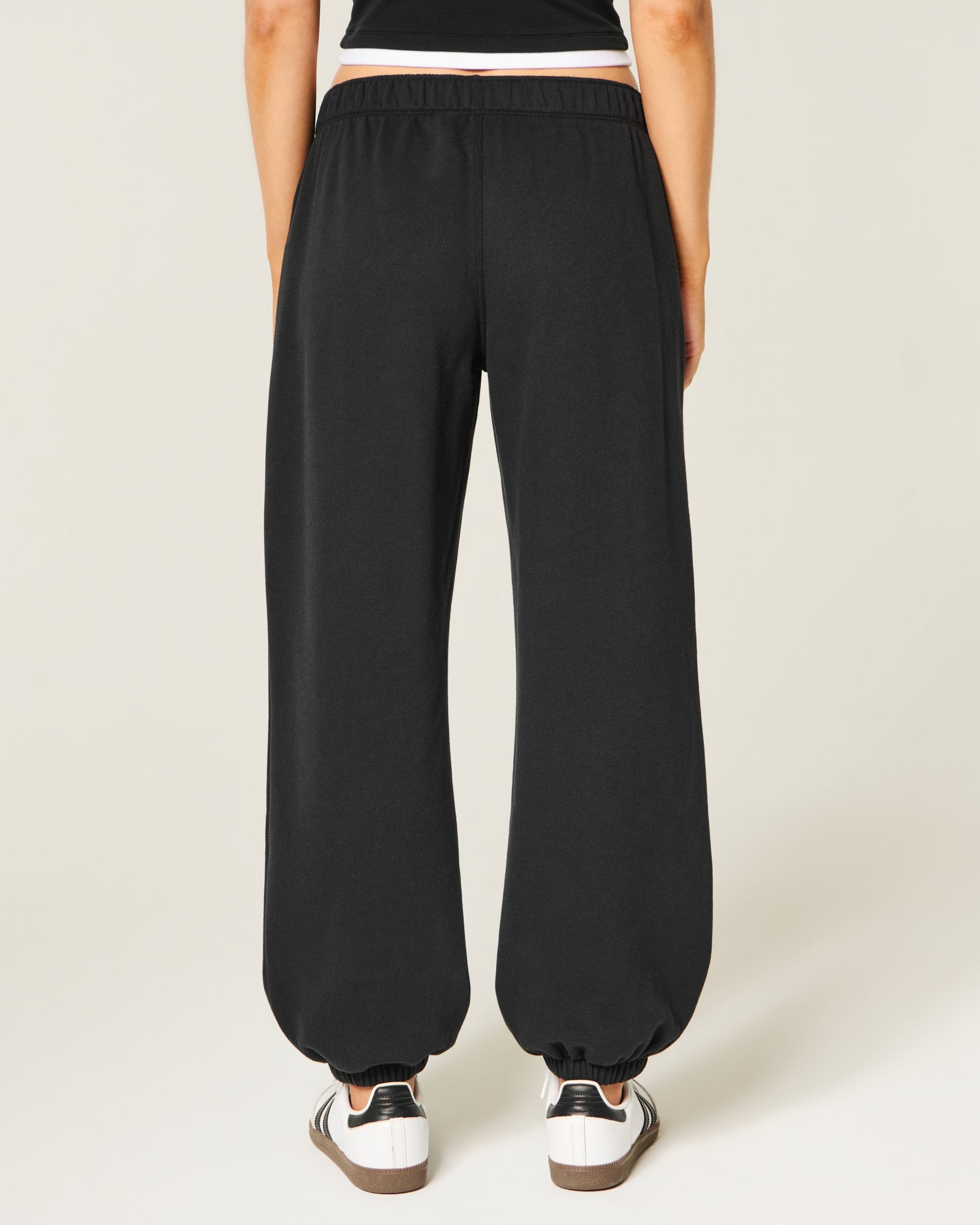 Hollister Hollister Feel Good Low-Rise Fleece Joggers