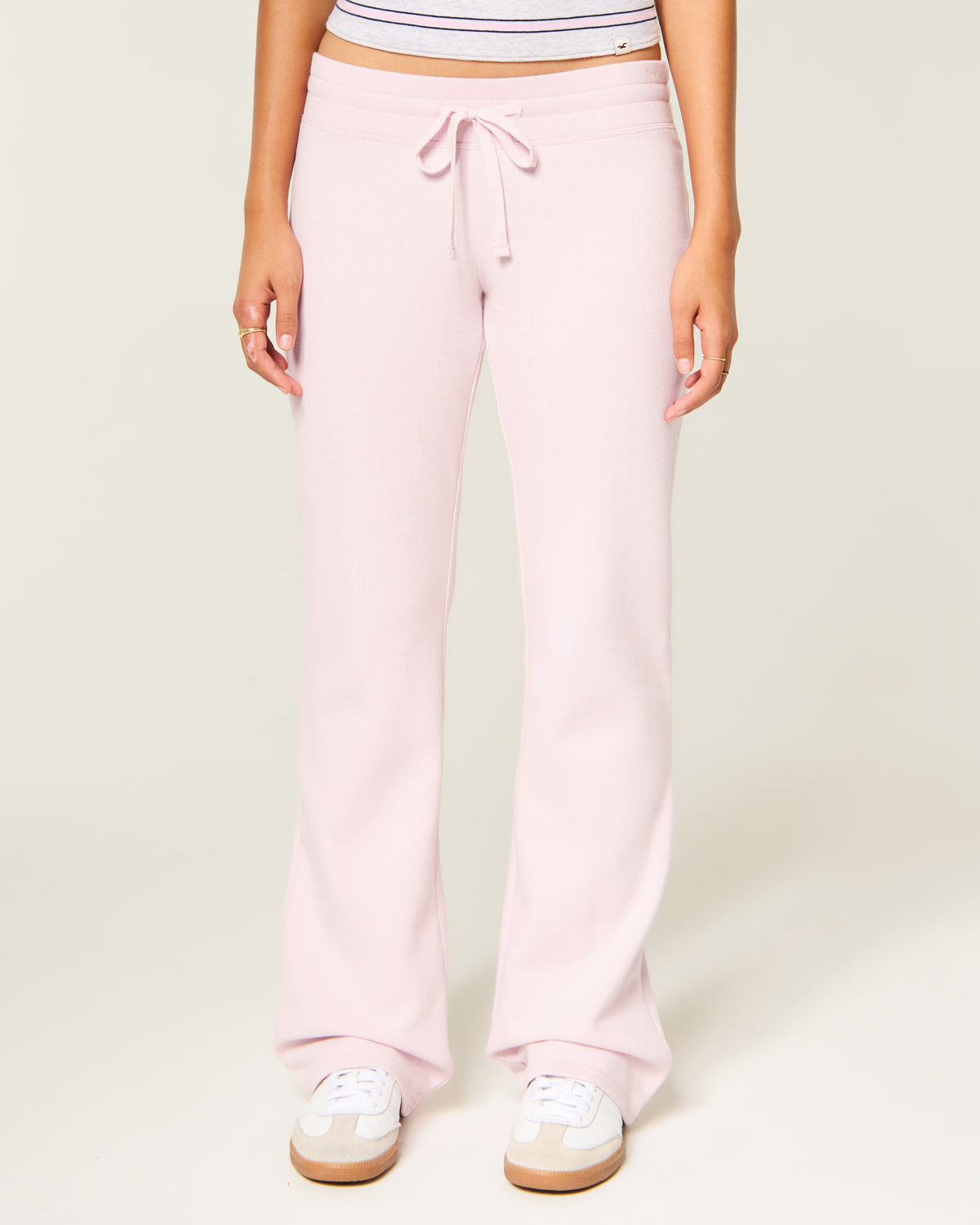 Hollister Hollister Feel Good Low-Rise Bootcut Sweatpants