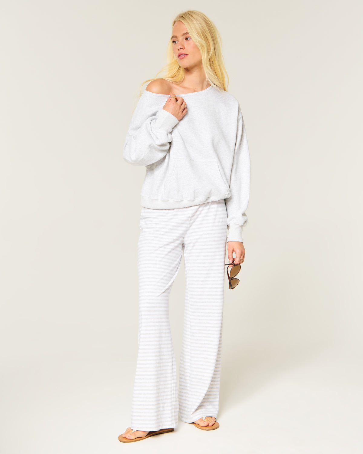 Hollister Hollister Feel Good Easy Off-the-Shoulder Sweatshirt