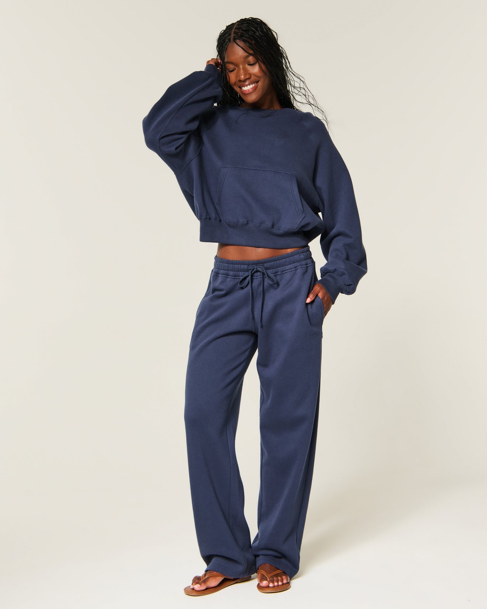 Hollister Hollister Cotton Collection Classic Raglan Crew Sweatshirt