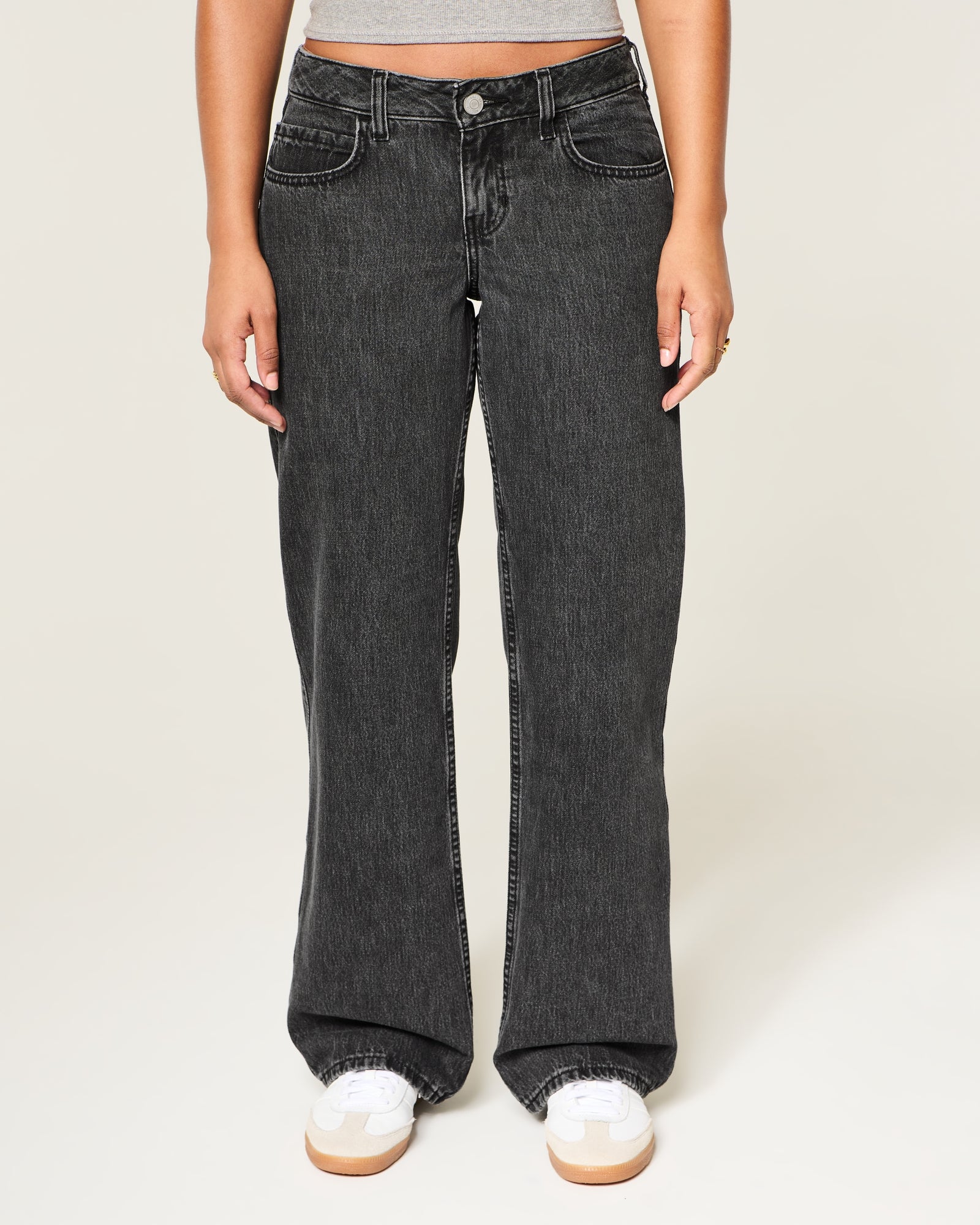 Hollister Curvy Low-Rise Y2K Camo Baggy Jeans