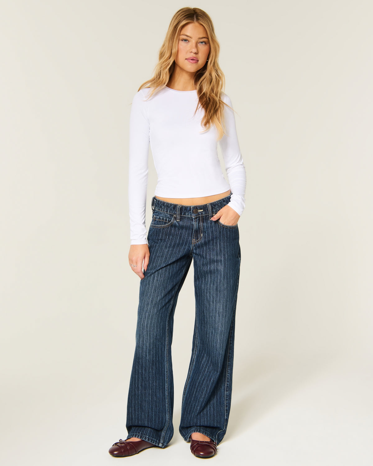 Hollister Hollister Andi Adjustable Waist Low-Rise Baggy Jeans