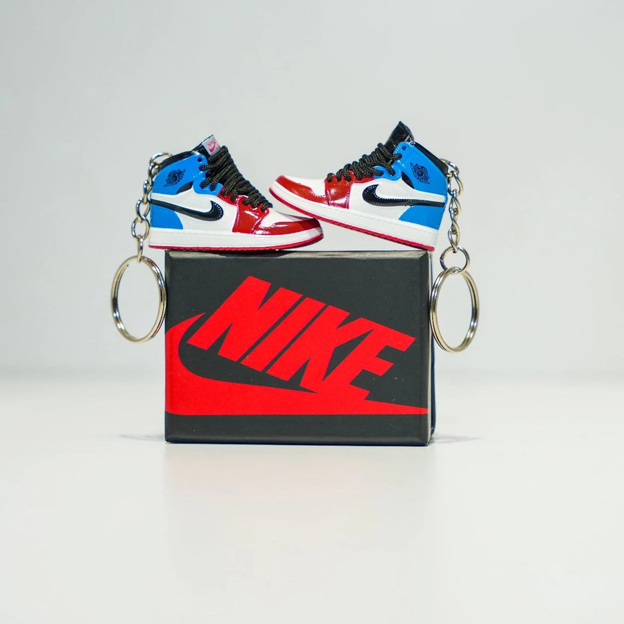 3D Sneaker Keychain With Box - AJ1 Fearless UNC