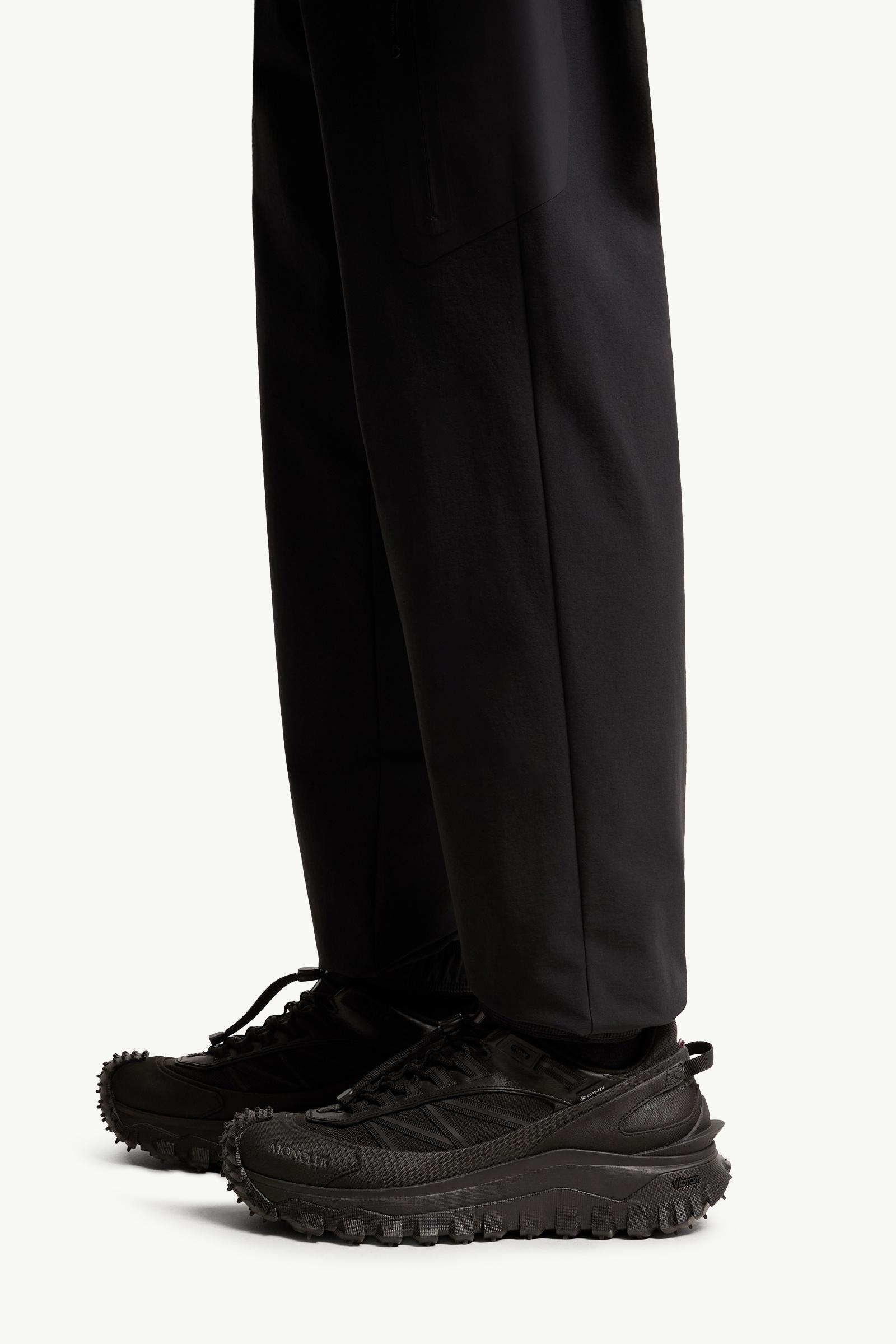 Moncler Logo Sweatpants Black Black