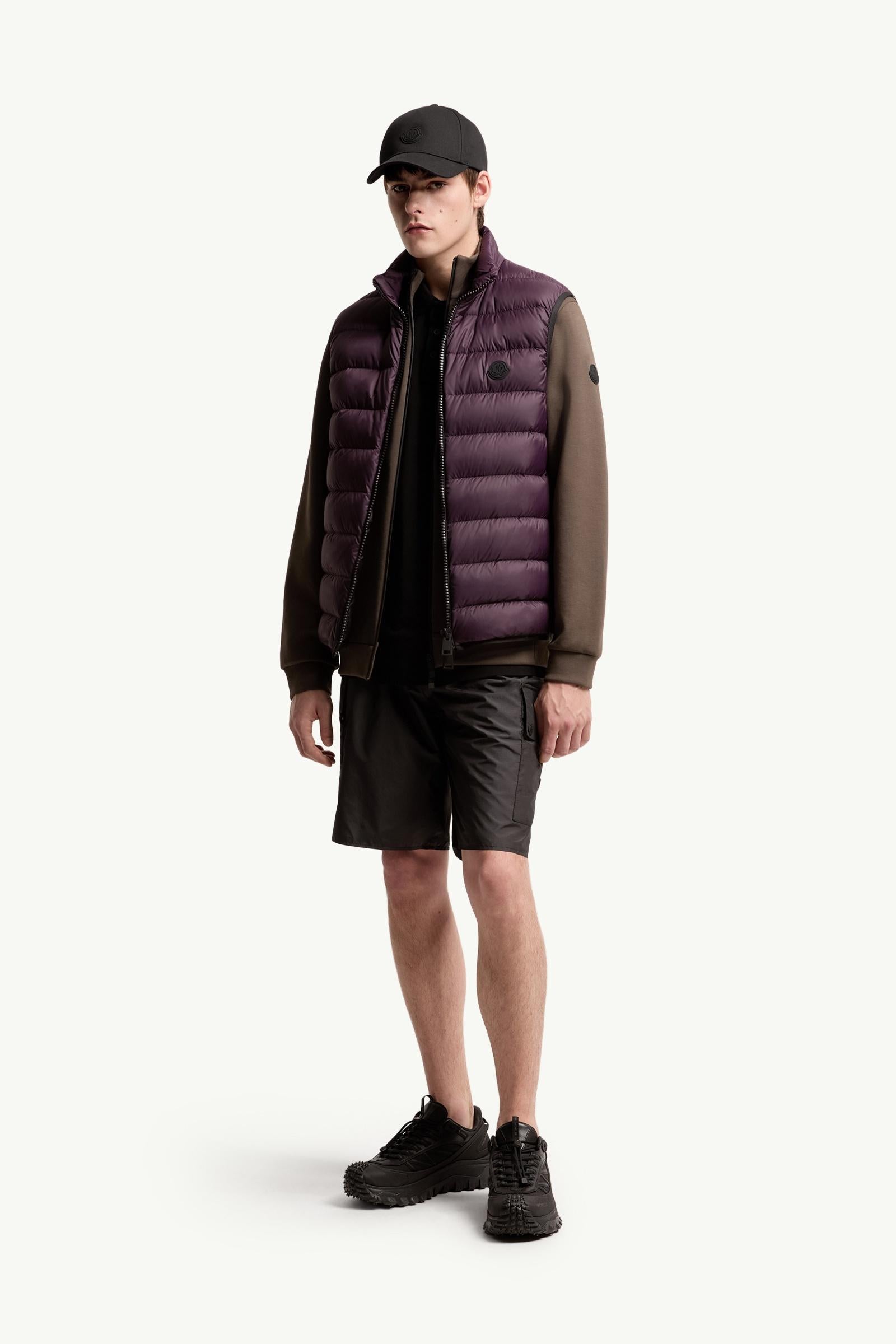 Moncler Cargo Shorts Black Black