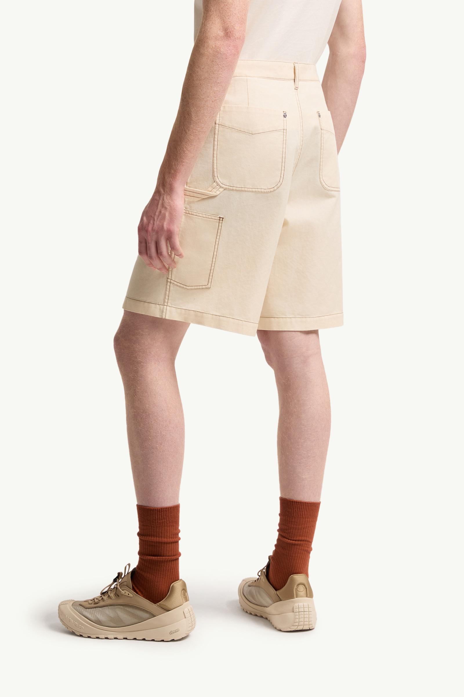 Moncler Linen & Cotton Gabardine Cargo Shorts White Ivory White Ivory