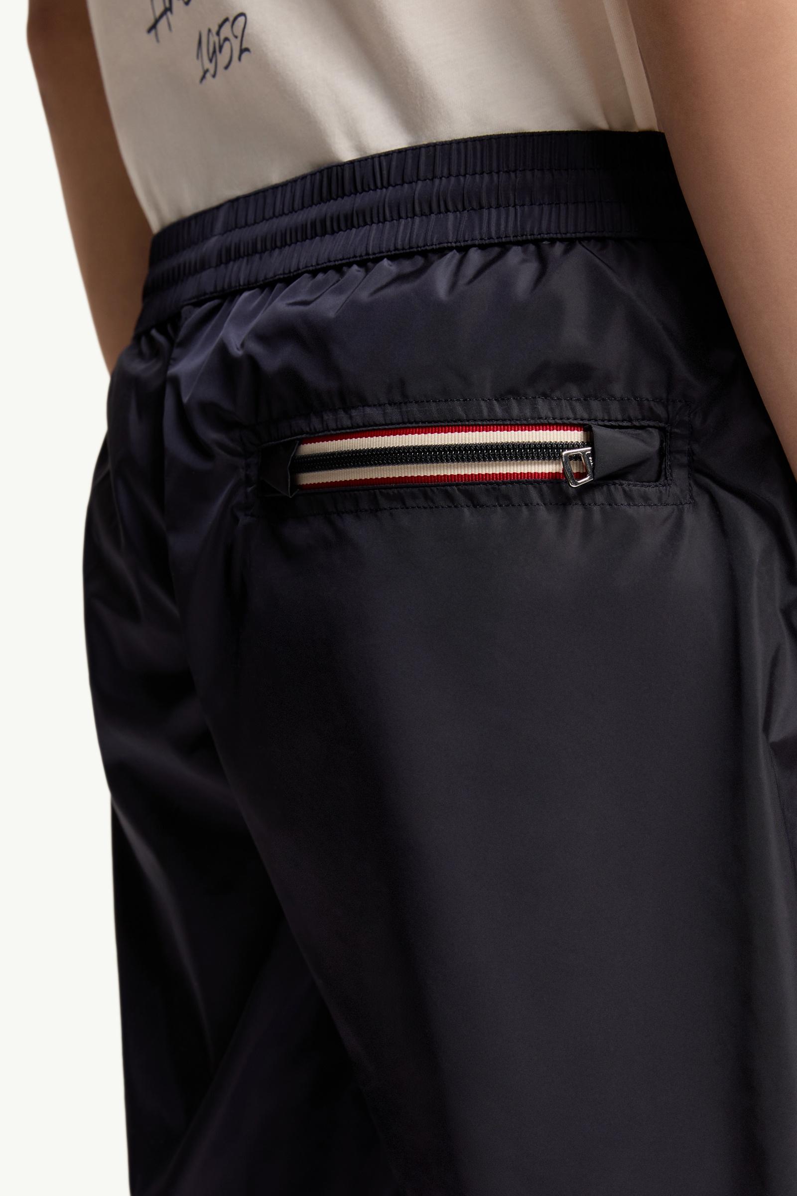 Moncler Logo Patch Swim Shorts Navy Blue Navy Blue