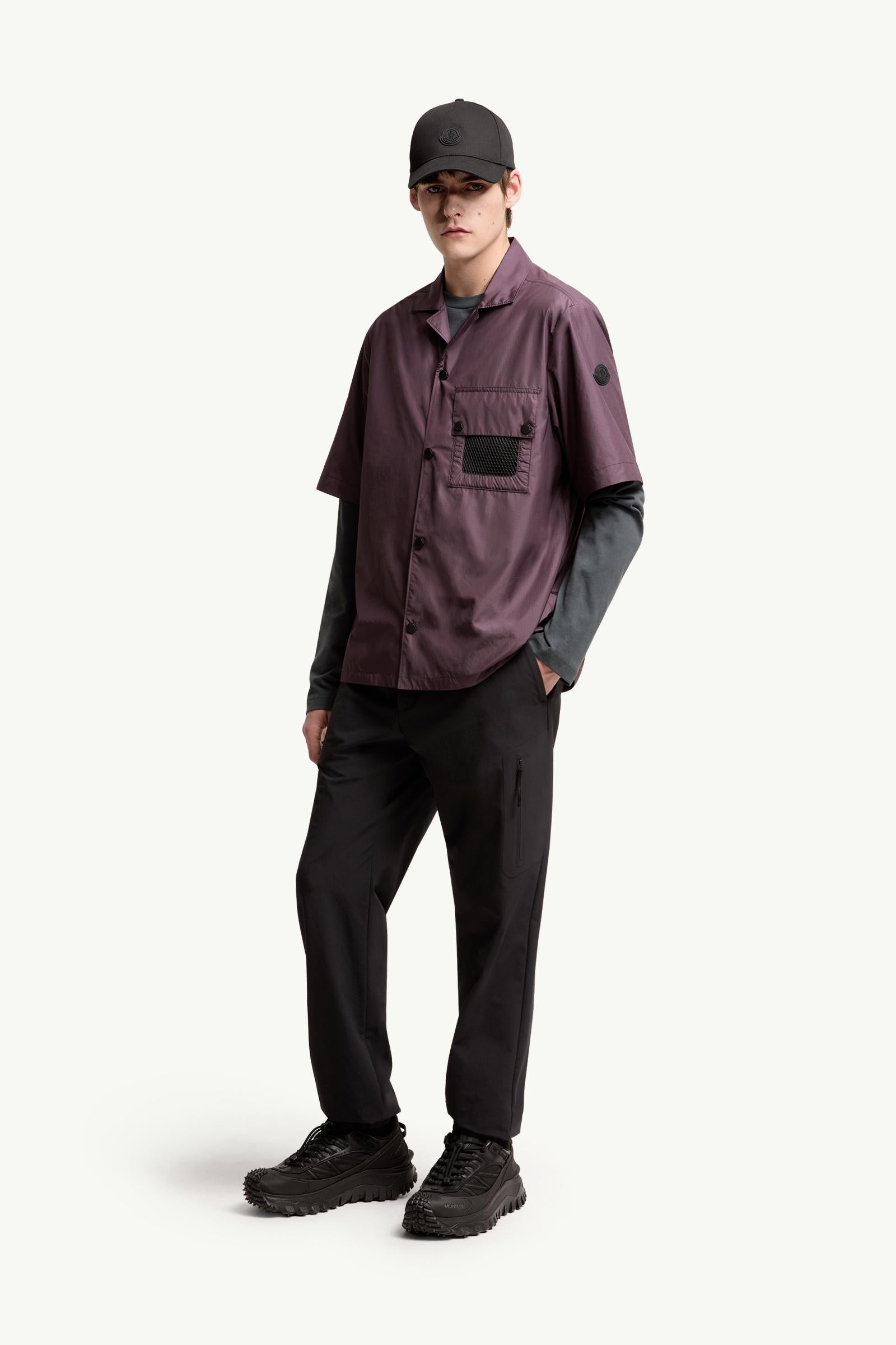 Moncler Logo Short Sleeve Shirt Grape Red Grape Red