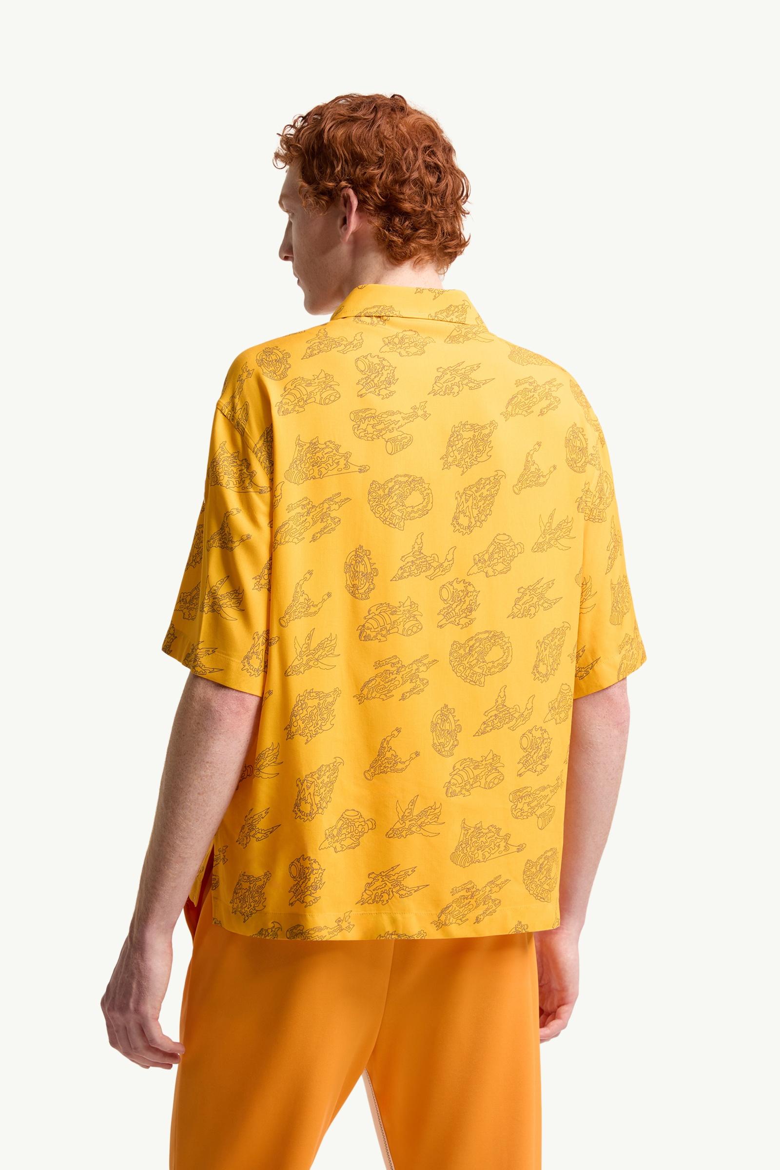 Moncler Space Monduck Short Sleeve Shirt Yellow Yellow