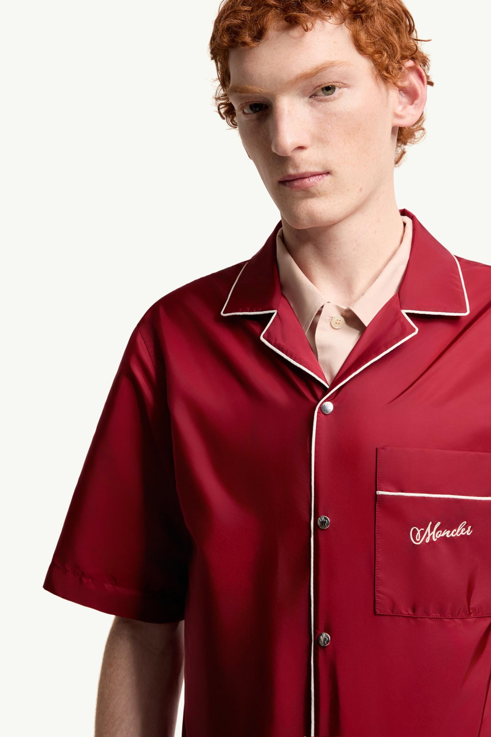 Moncler Embroidered Logo Short Sleeve Shirt Burgundy Burgundy