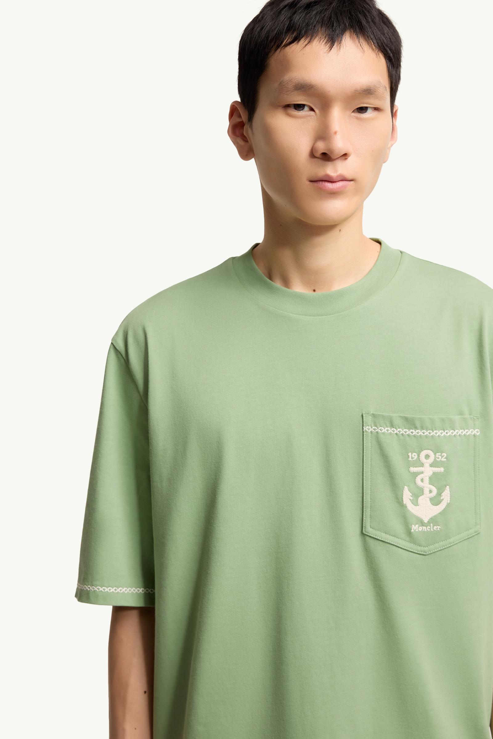 Moncler Embroidered Anchor Cotton T-Shirt Green Green