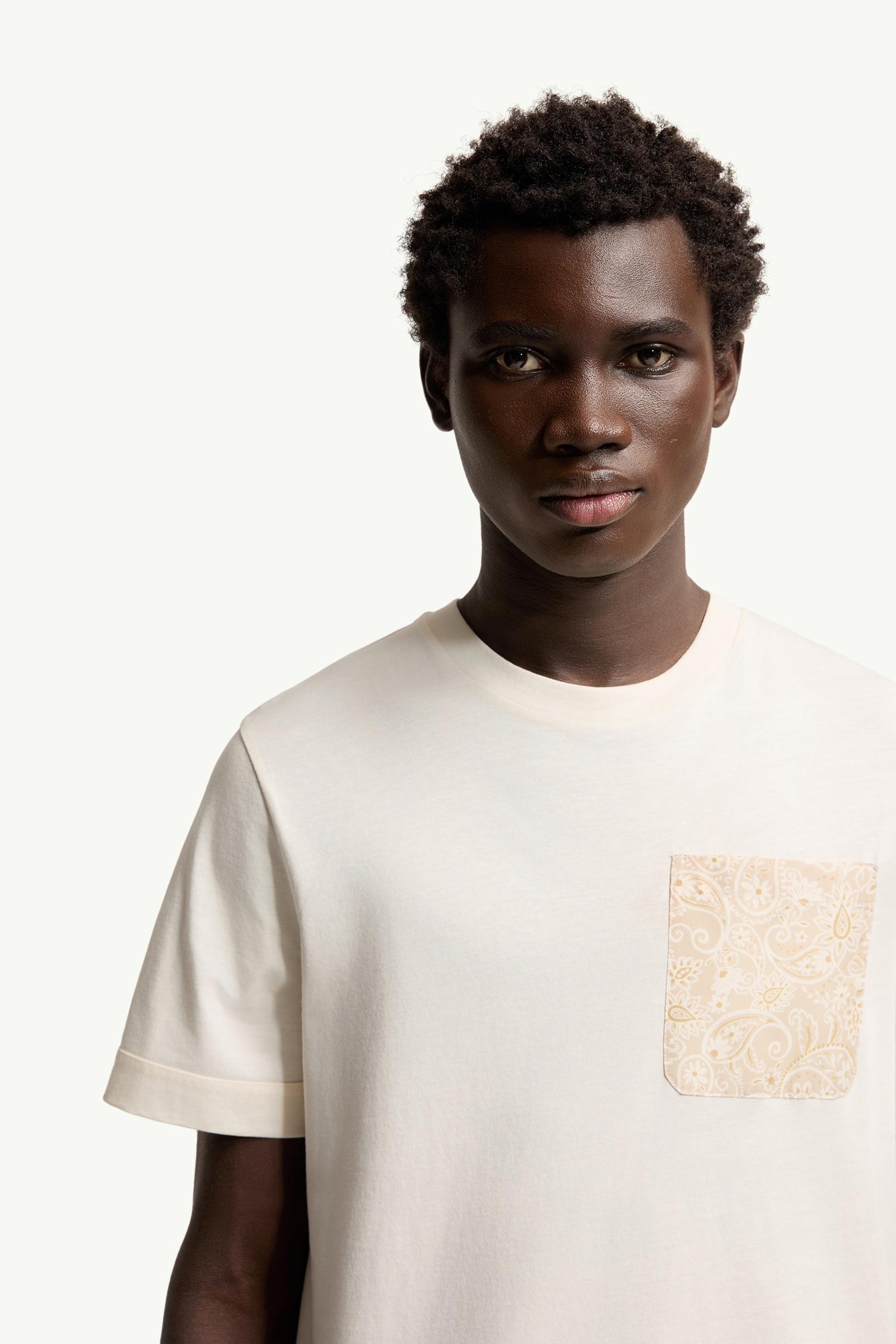 Moncler Paisley Print Cotton T-Shirt White White
