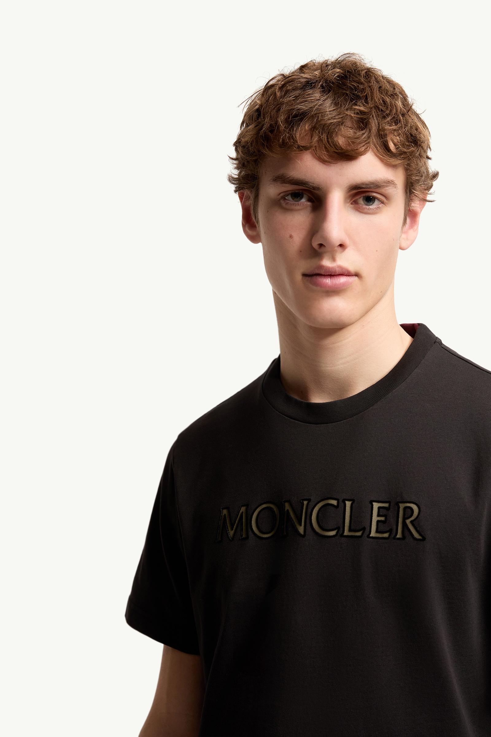 Moncler Logo Print Cotton T-Shirt Black Black