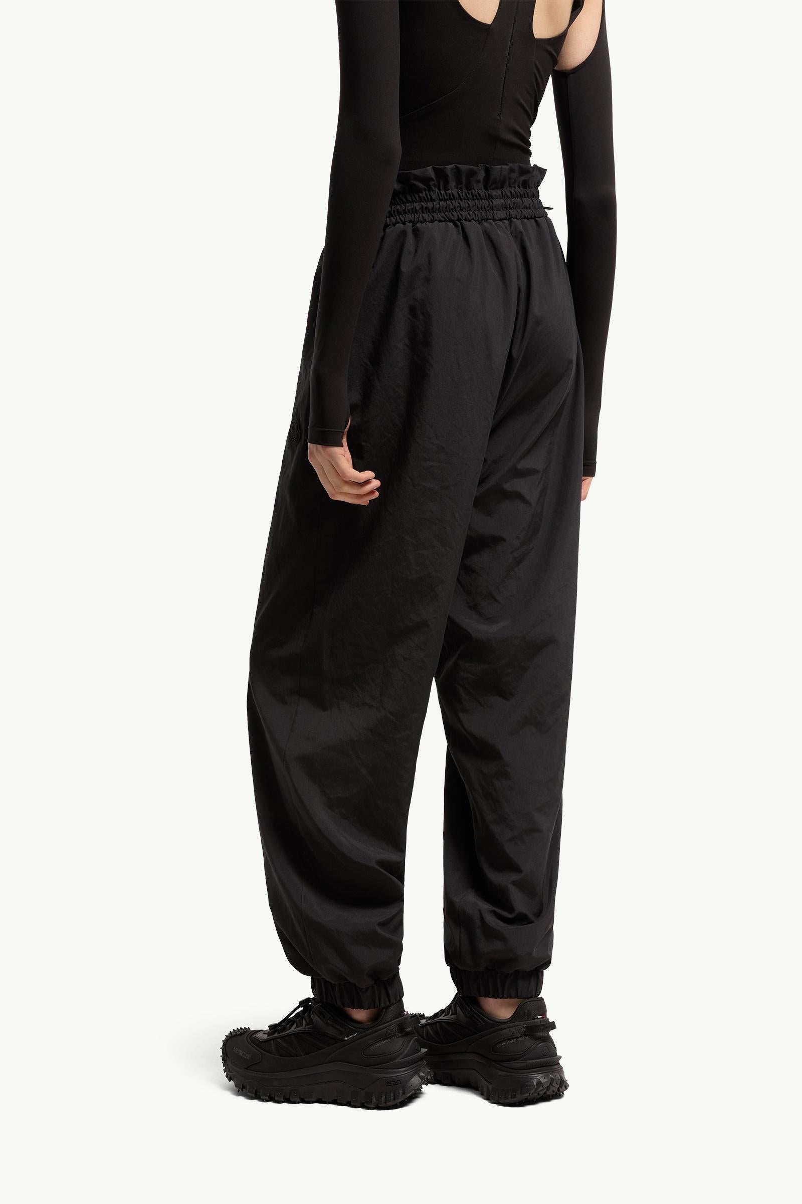 Moncler Logo Sweatpants Black Black