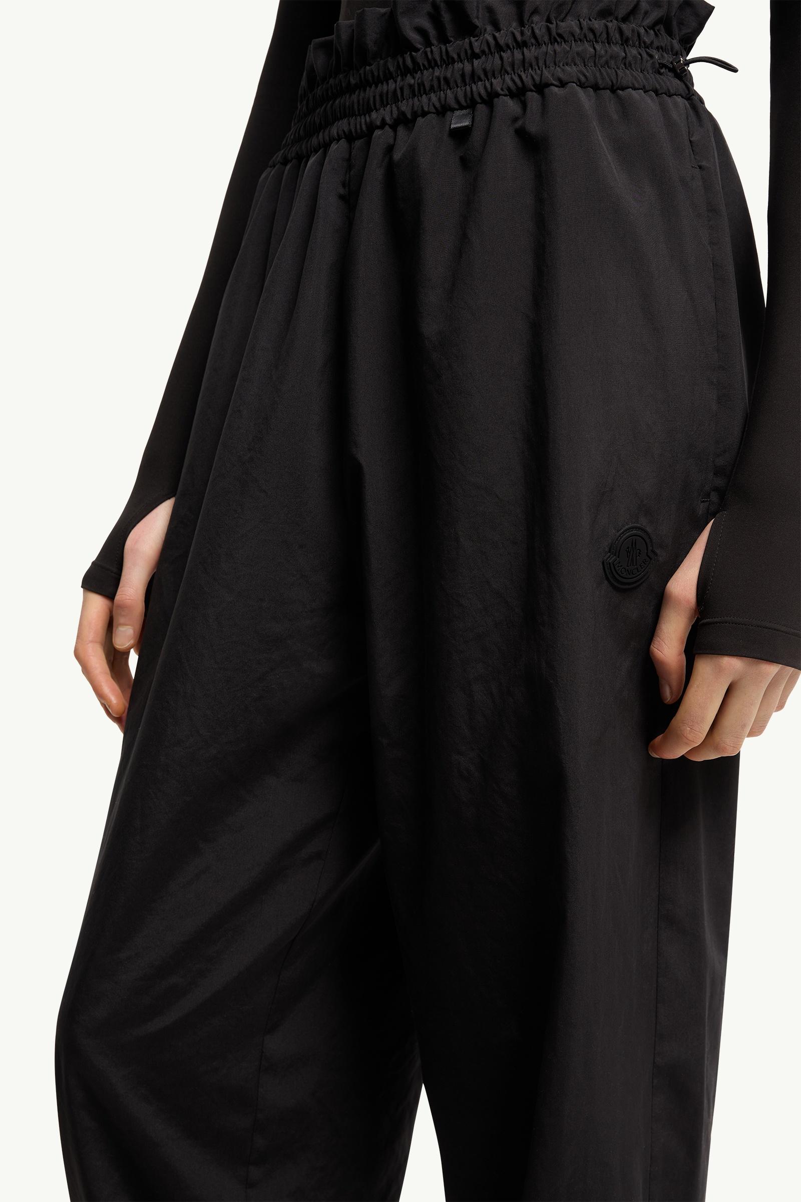 Moncler Logo Sweatpants Black Black