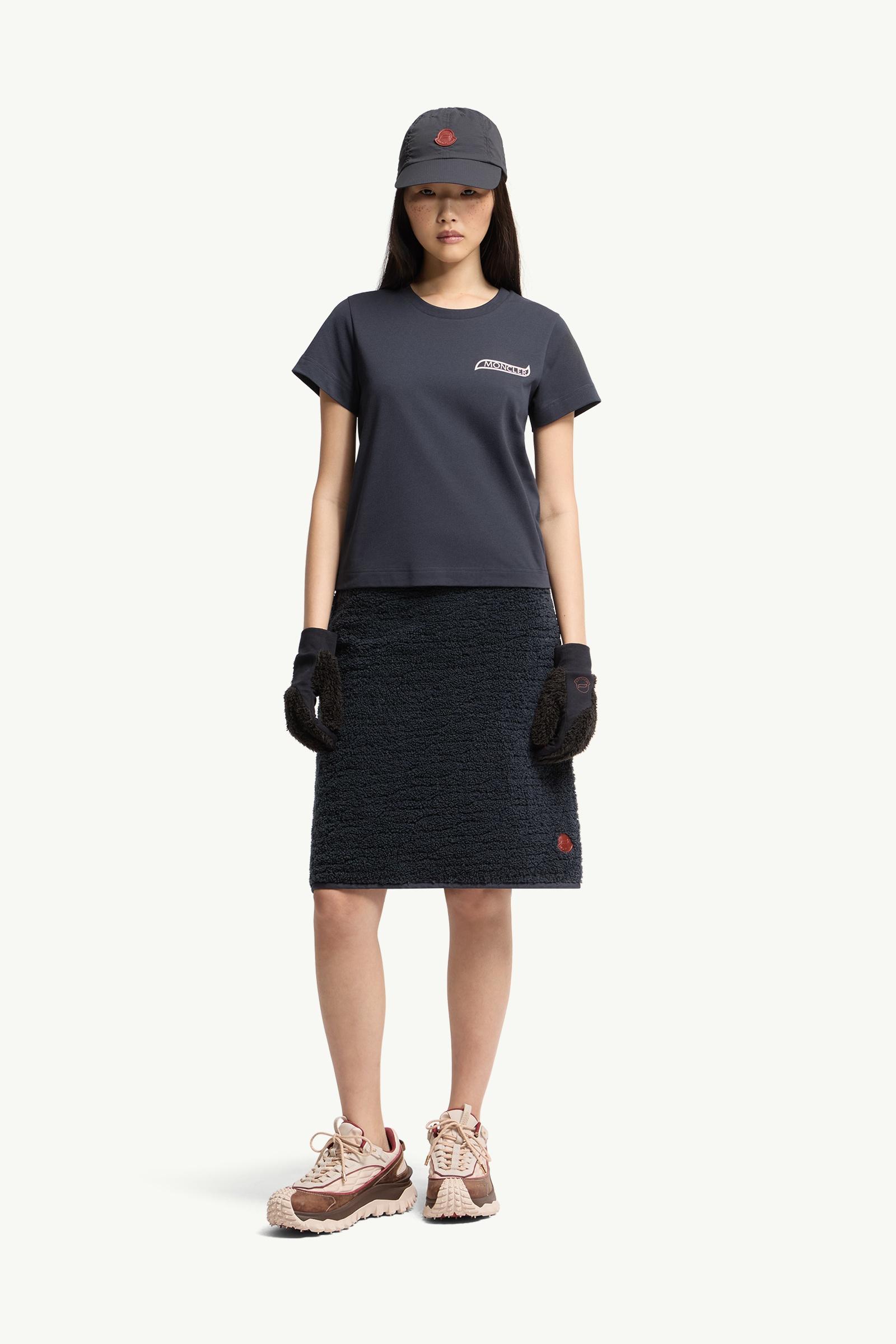 Moncler Logo Cotton T-Shirt Night Blue Night Blue