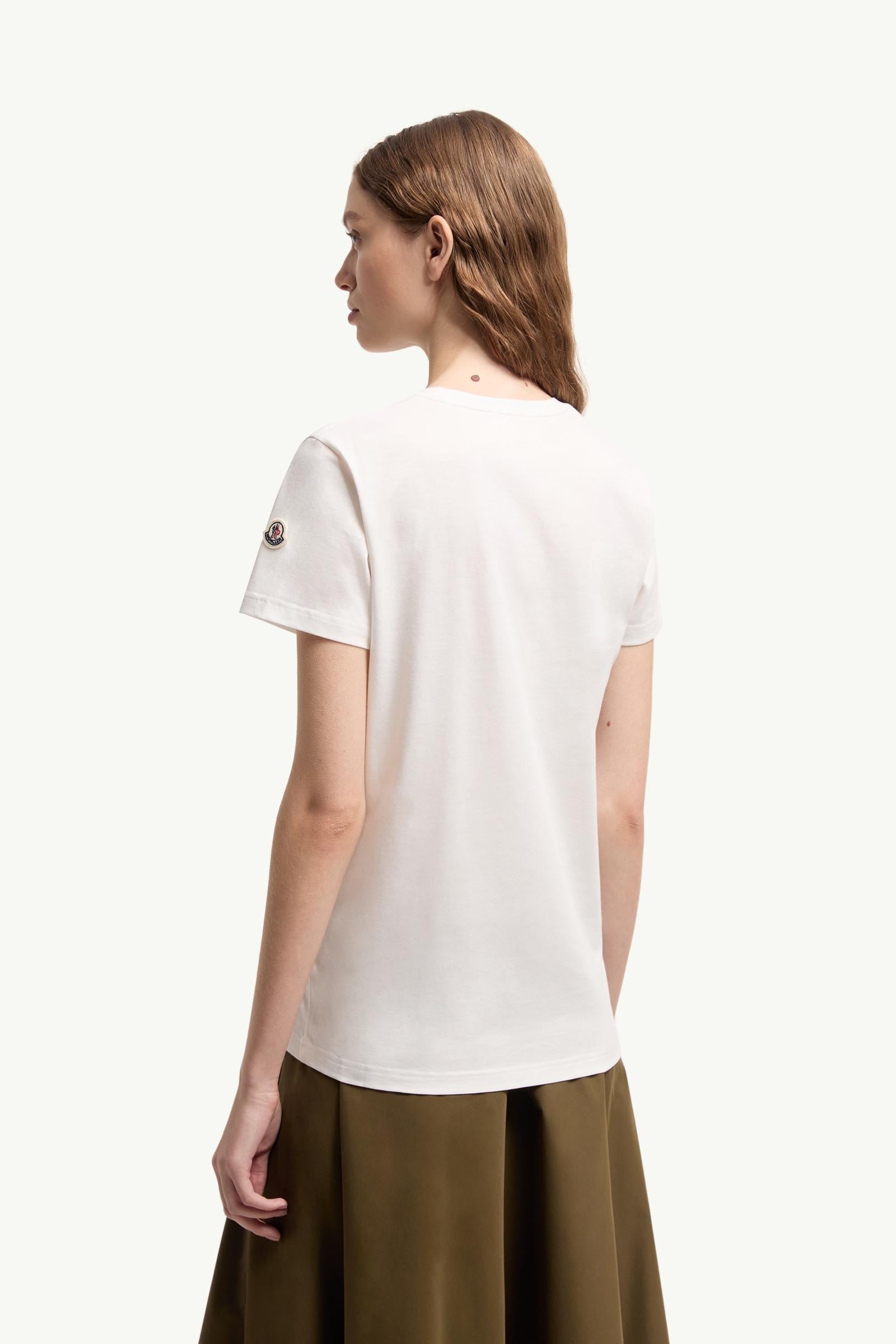 Moncler Logo Patch Cotton Jersey T-Shirt Off White Off White