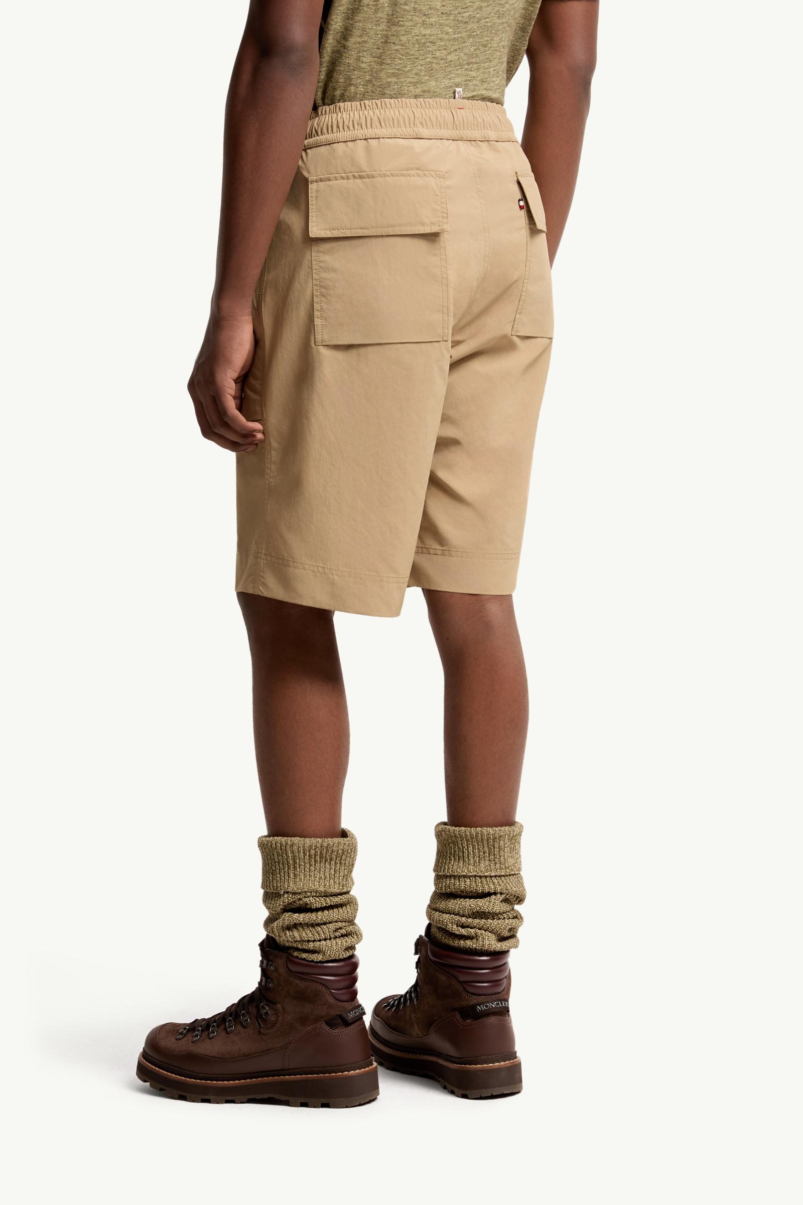 Moncler Technical Froissé Shorts Beige Beige