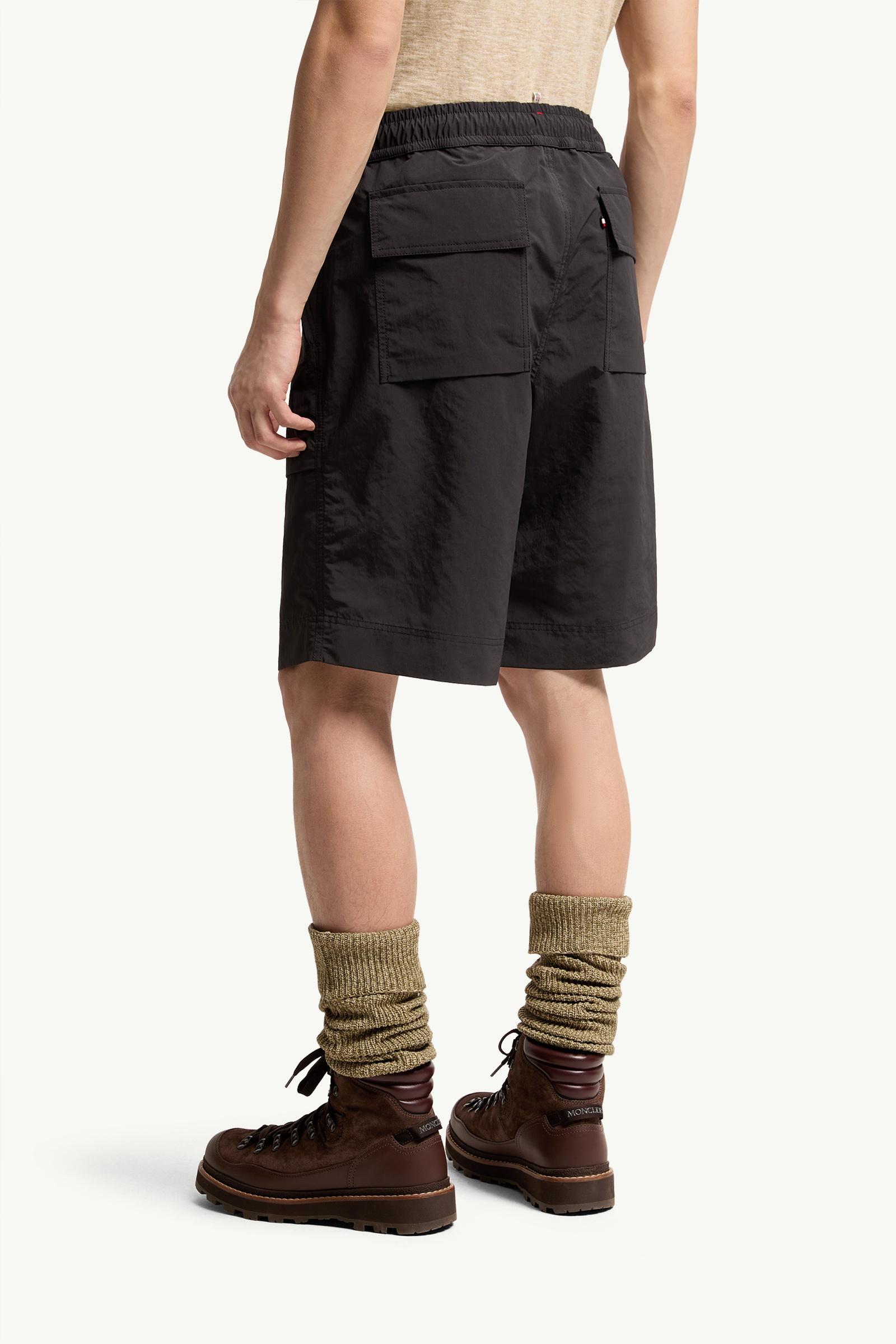Moncler Technical Froissé Shorts Black Black