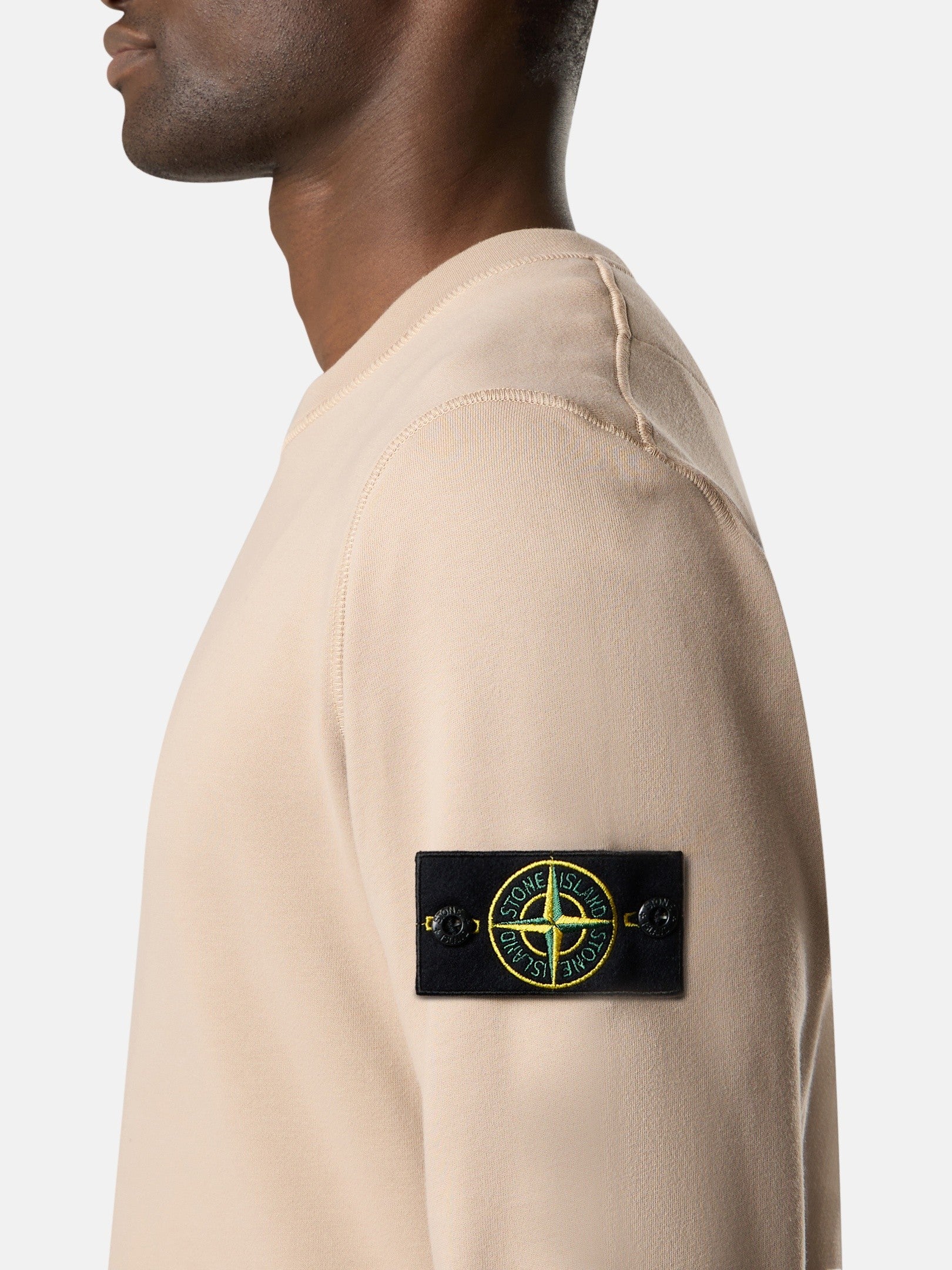 Stone Island Regular-Fit Crewneck Sweatshirt with Raglan Sleeves 6100060