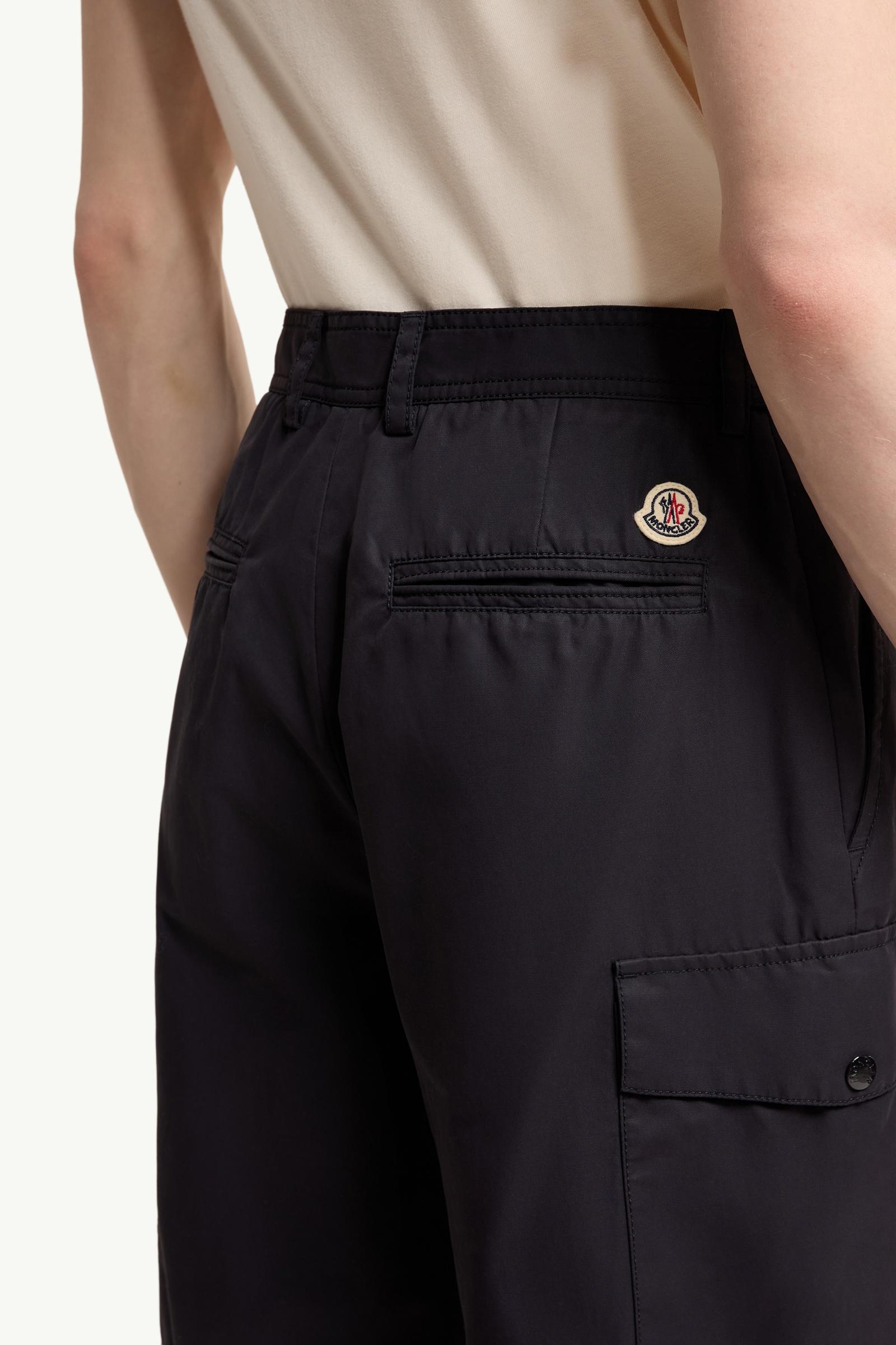 Moncler Gabardine Cargo Shorts Navy Blue Navy Blue