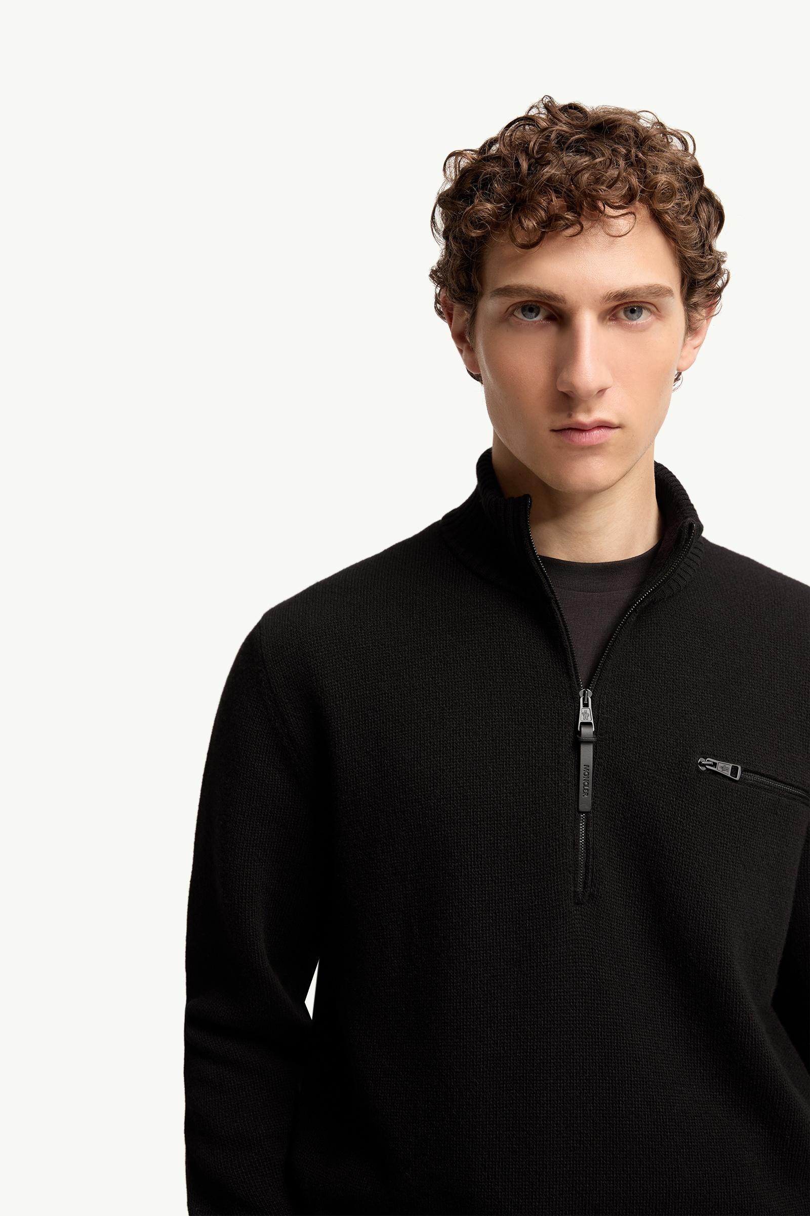 Moncler Wool & Cashmere Blend Turtleneck Sweater Black Black