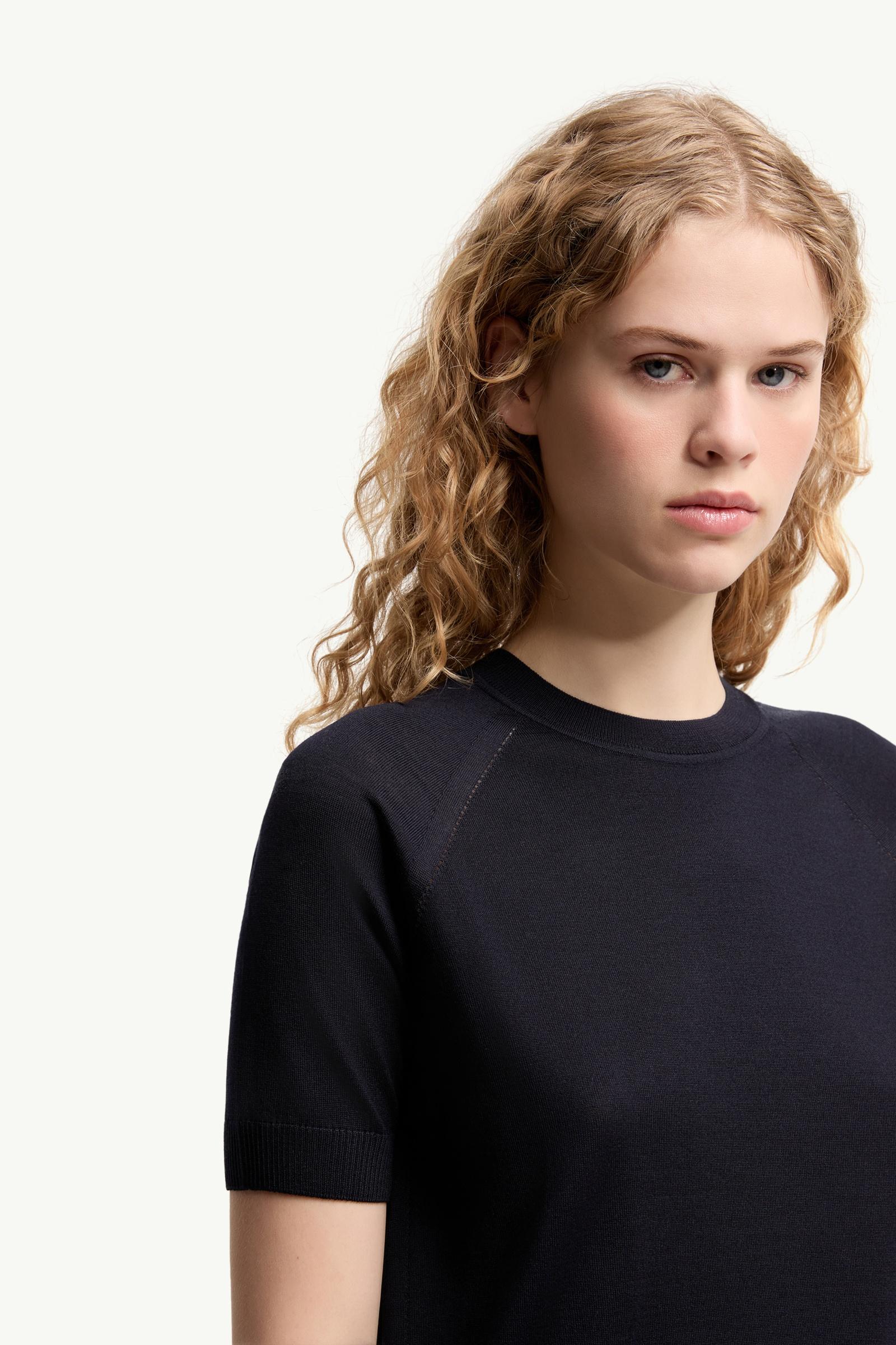 Moncler Short Sleeve Wool Sweater Dark Blue Dark Blue