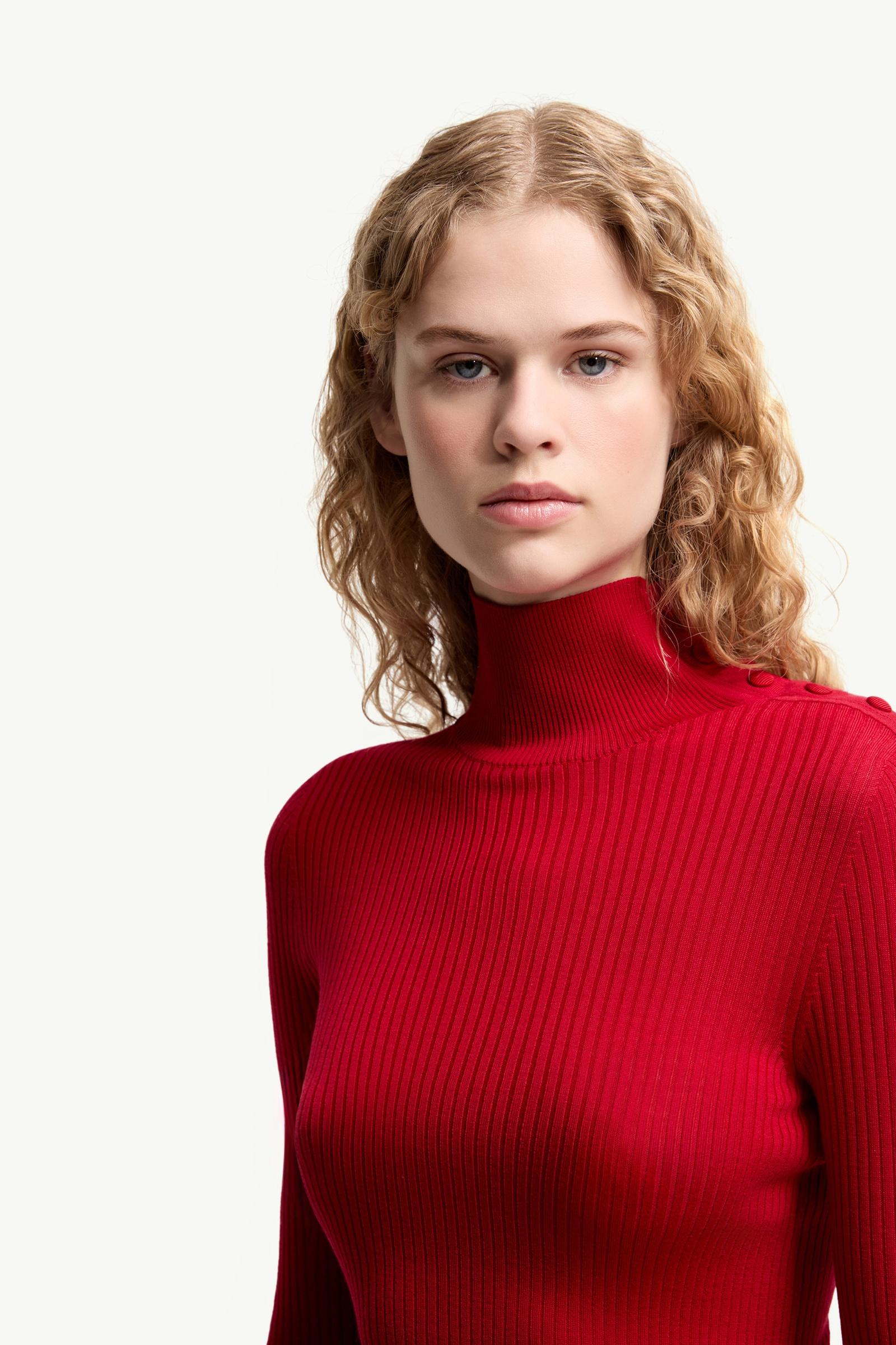 Moncler Textured Wool Sweater Red Red