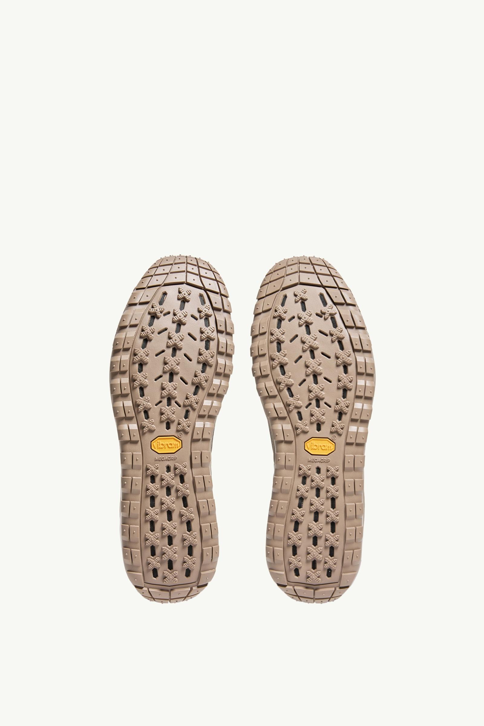 Moncler Trailgrip LP Suede & Nubuck Sneaker Grey