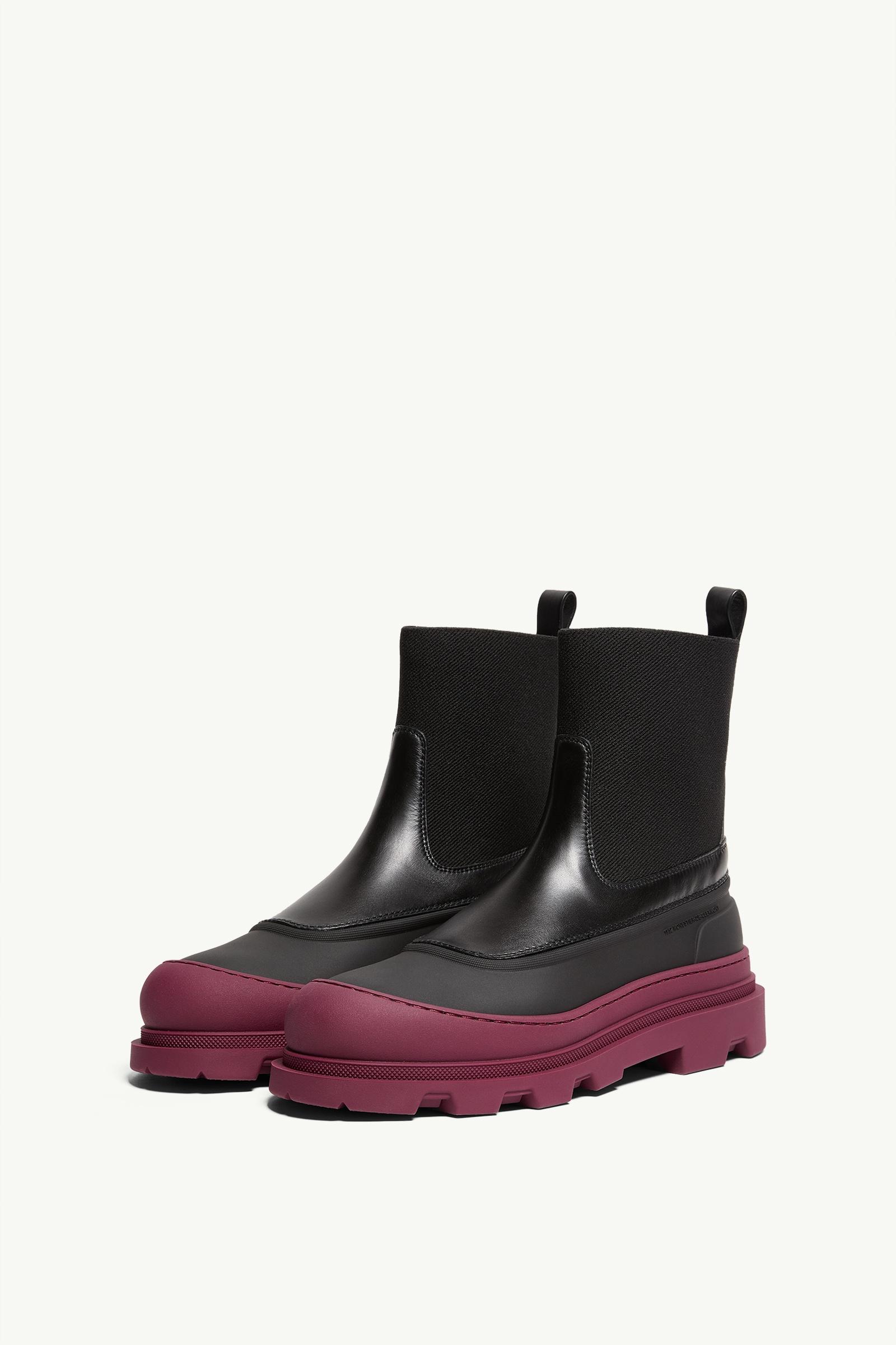 Moncler Vera Edge Leather Ankle Boots Black