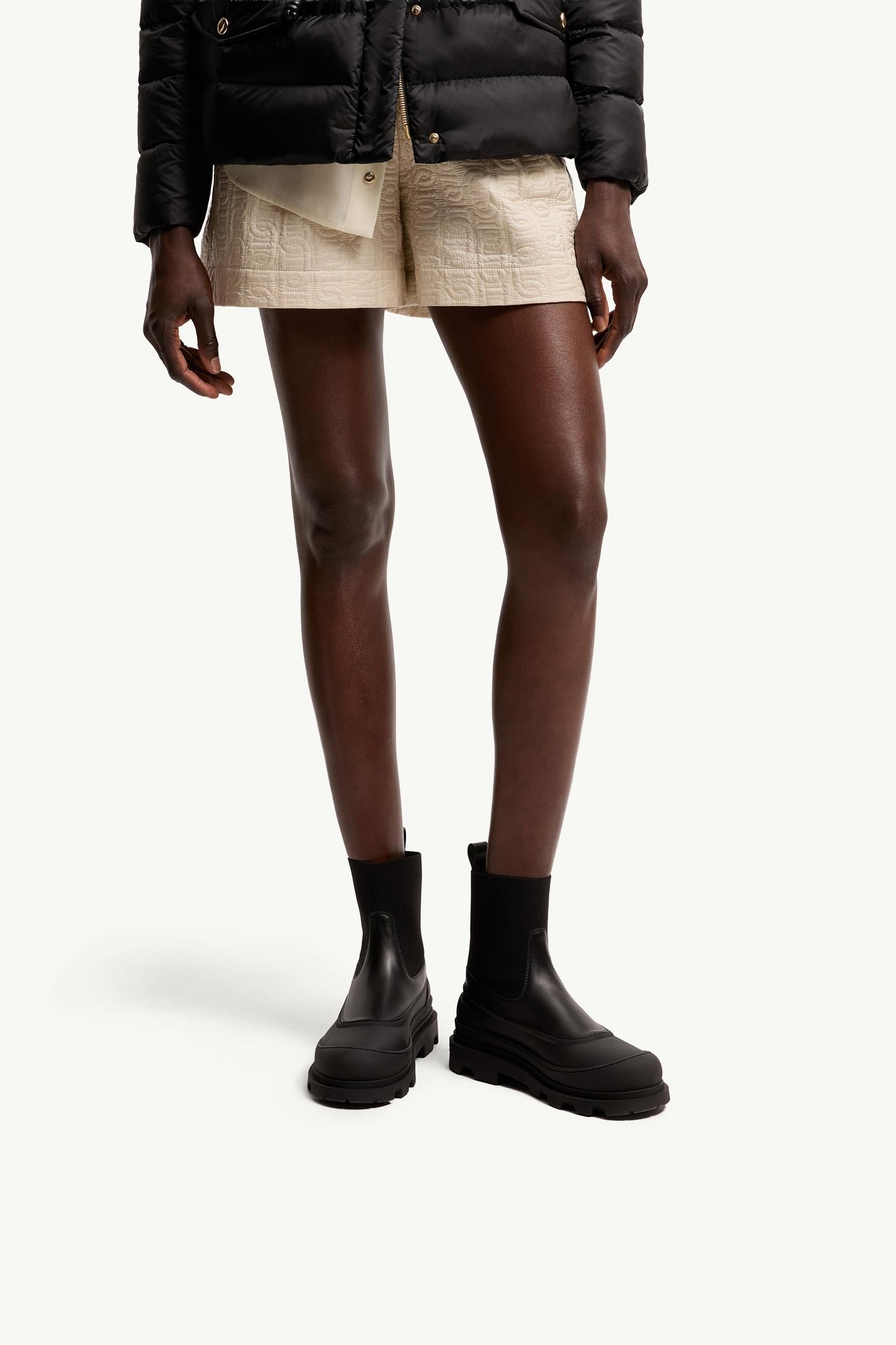 Moncler Vera Edge Leather Ankle Boots Black