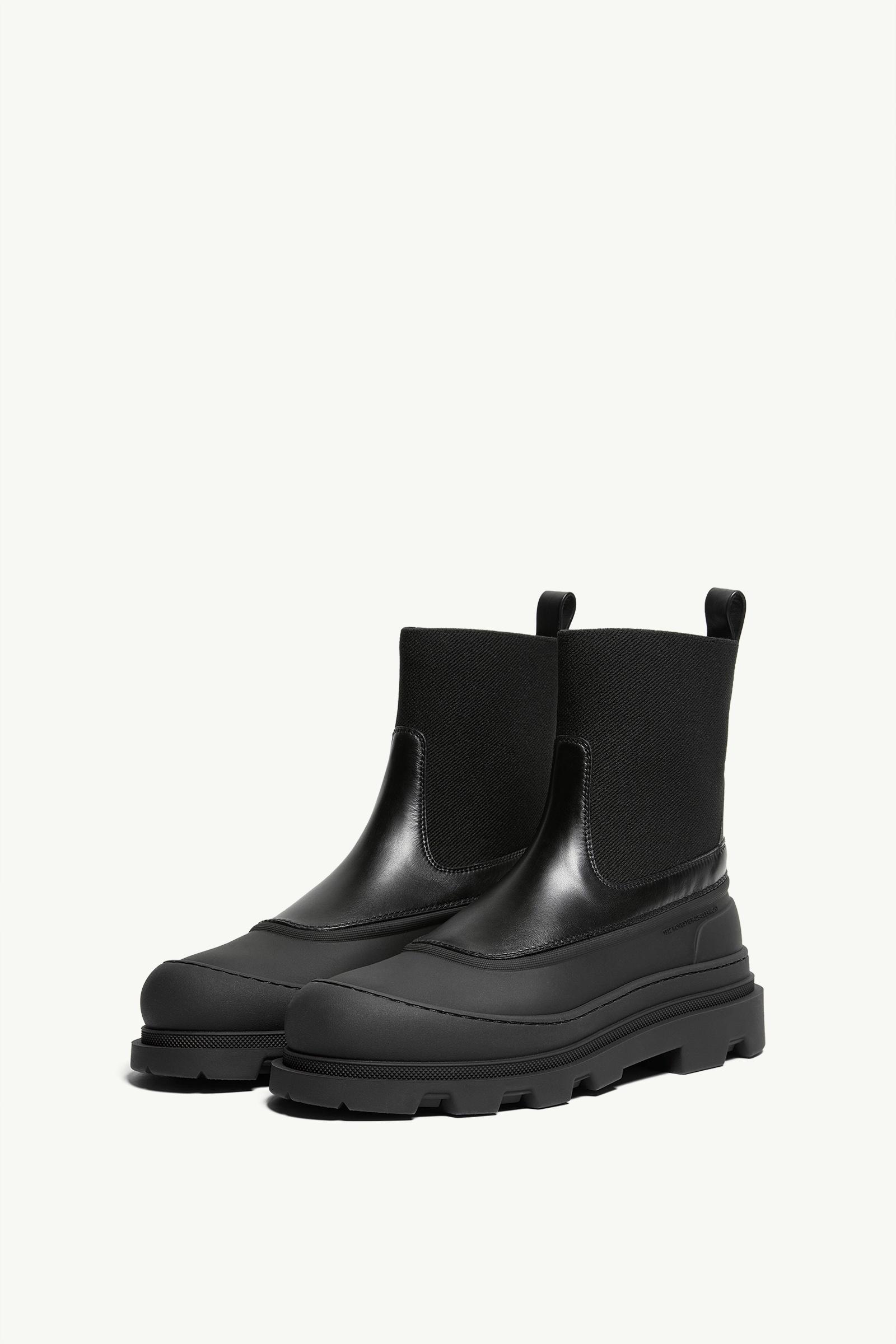 Moncler Vera Edge Leather Ankle Boots Black