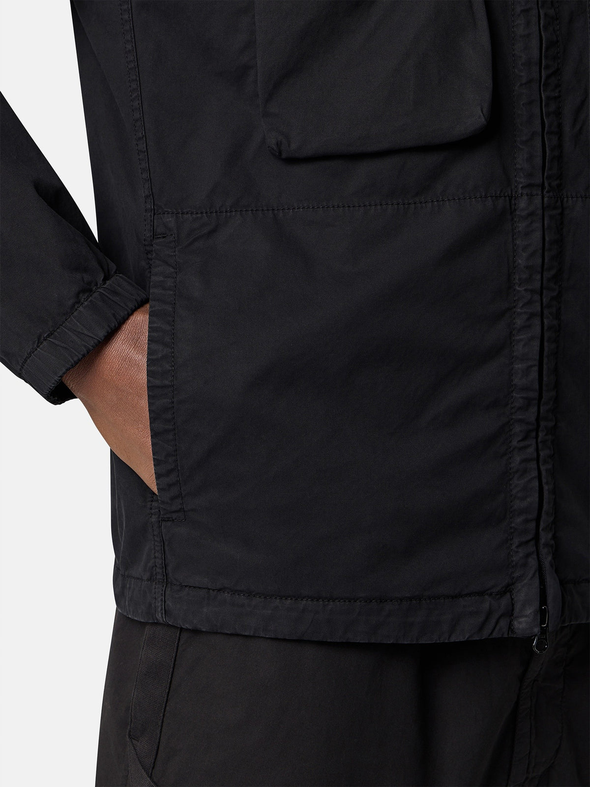 Stone Island Comfort-Fit Hooded Zip-Up Overshirt with Chest Pockets 1200004