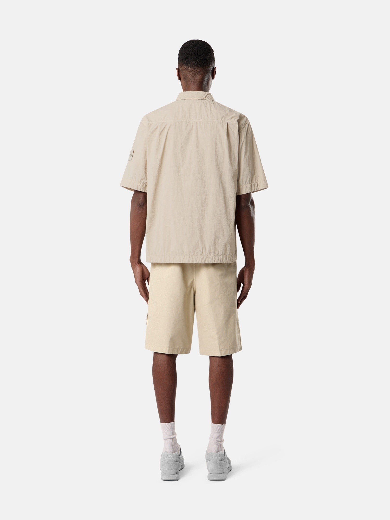 Stone Island Comfort-Fit Short-Sleeve Shirt with Chest Pocket 1200019