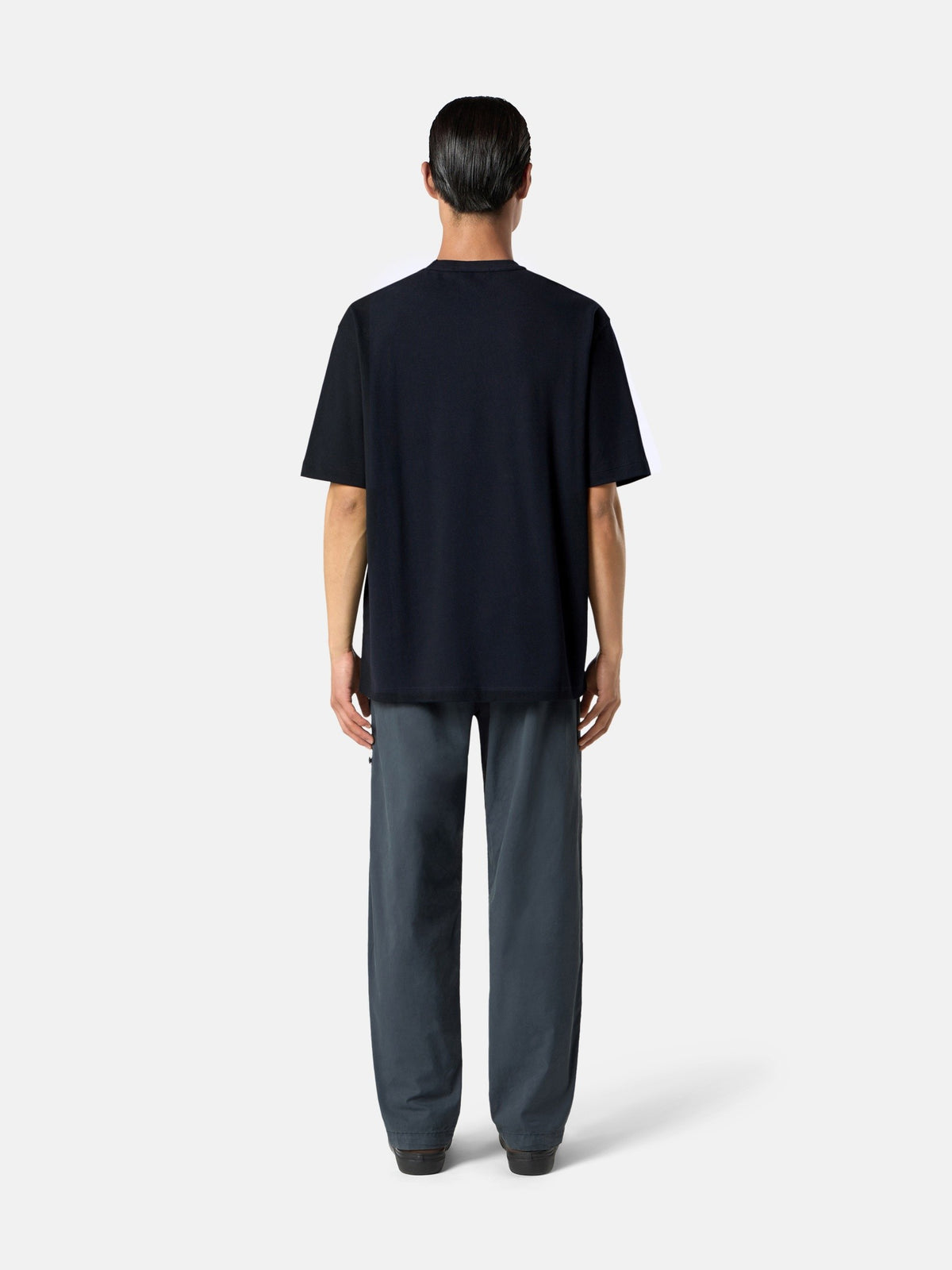 Stone Island Regular-Fit T-Shirt with Compass Logo Patch 2100015
