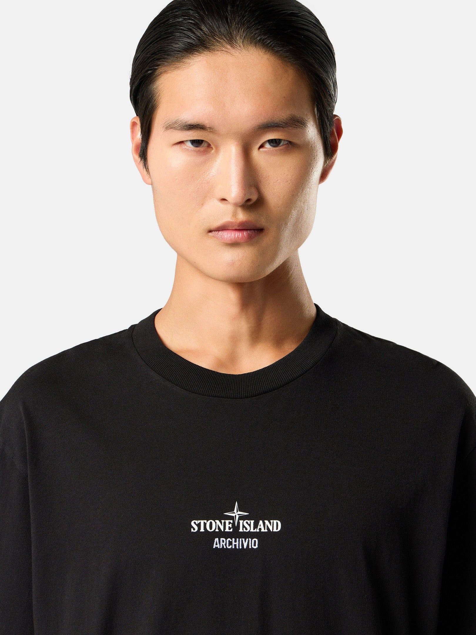 Stone Island Regular-Fit T-Shirt with Seasonal ‘archivio’ Print 2100033