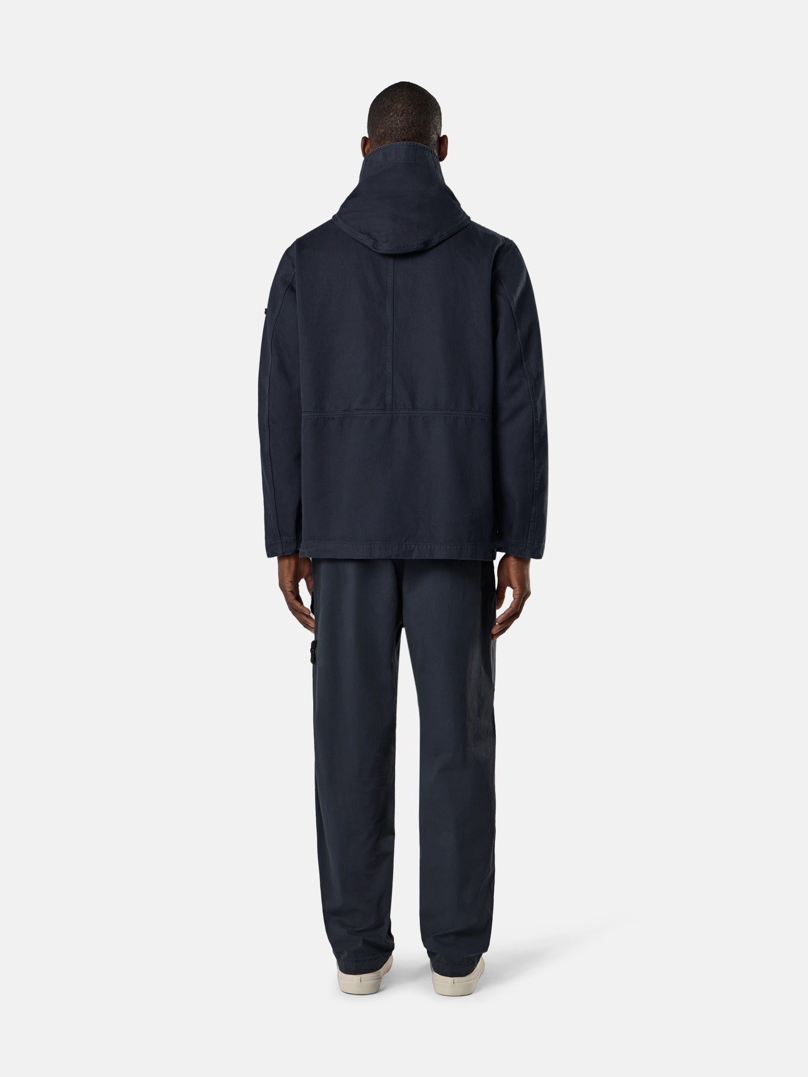 Stone Island Loose-Fit Cargo Trousers with Drawstring Cuffs 3100002