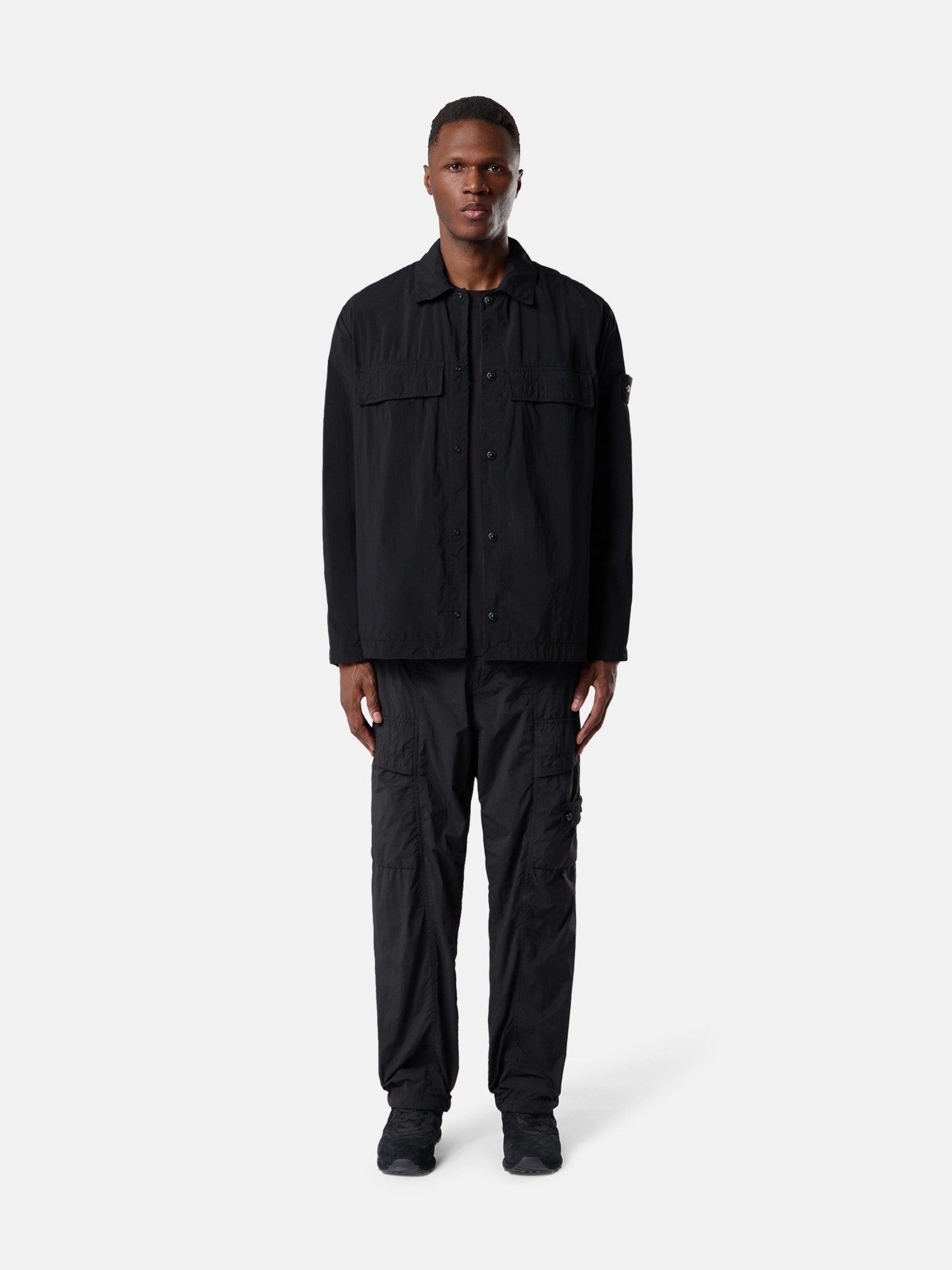 Stone Island Loose-Fit Cargo Trousers with Snap Pockets 3100026