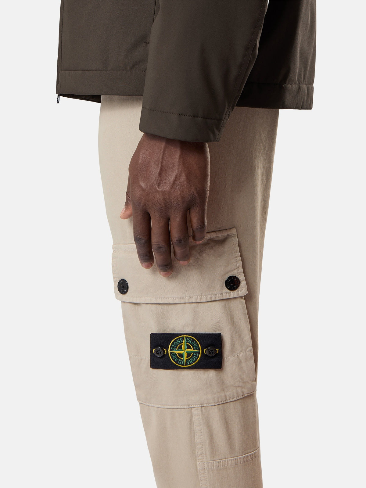 Stone Island Slim-Fit Cargo Trousers with Zip Pockets 3100034