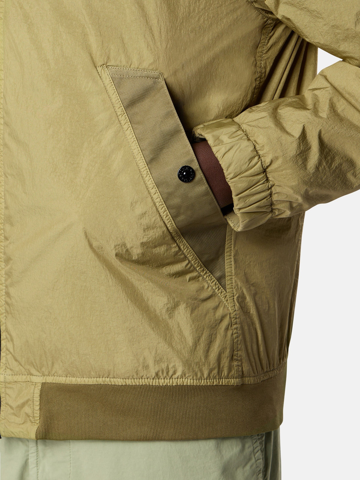 Stone Island Stand Collar Jacket with Wind Resistance and Anti-Drop 4100111