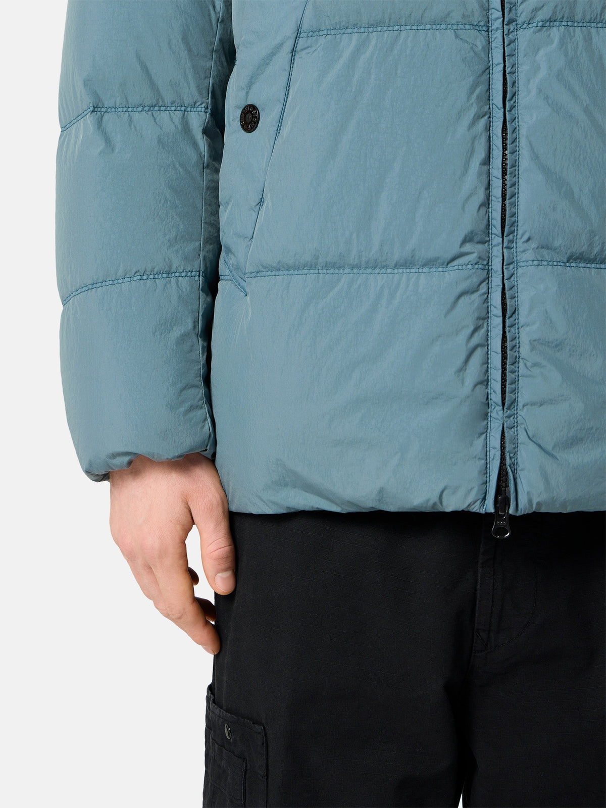 Stone Island Wind-Resistant Down Jacket with Anti-Drop 4100037