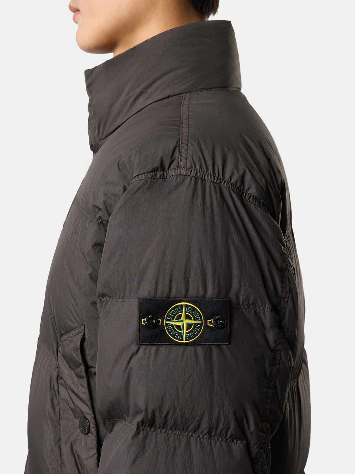 Stone Island Down Jacket with Wind Resistance and Anti-Drop 4100109